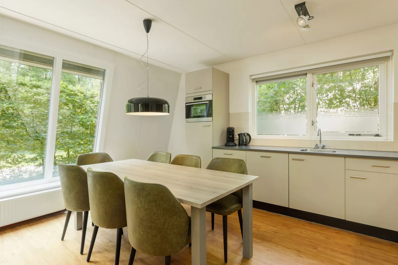Bungalowpark Hoenderloo 2-Kitchen