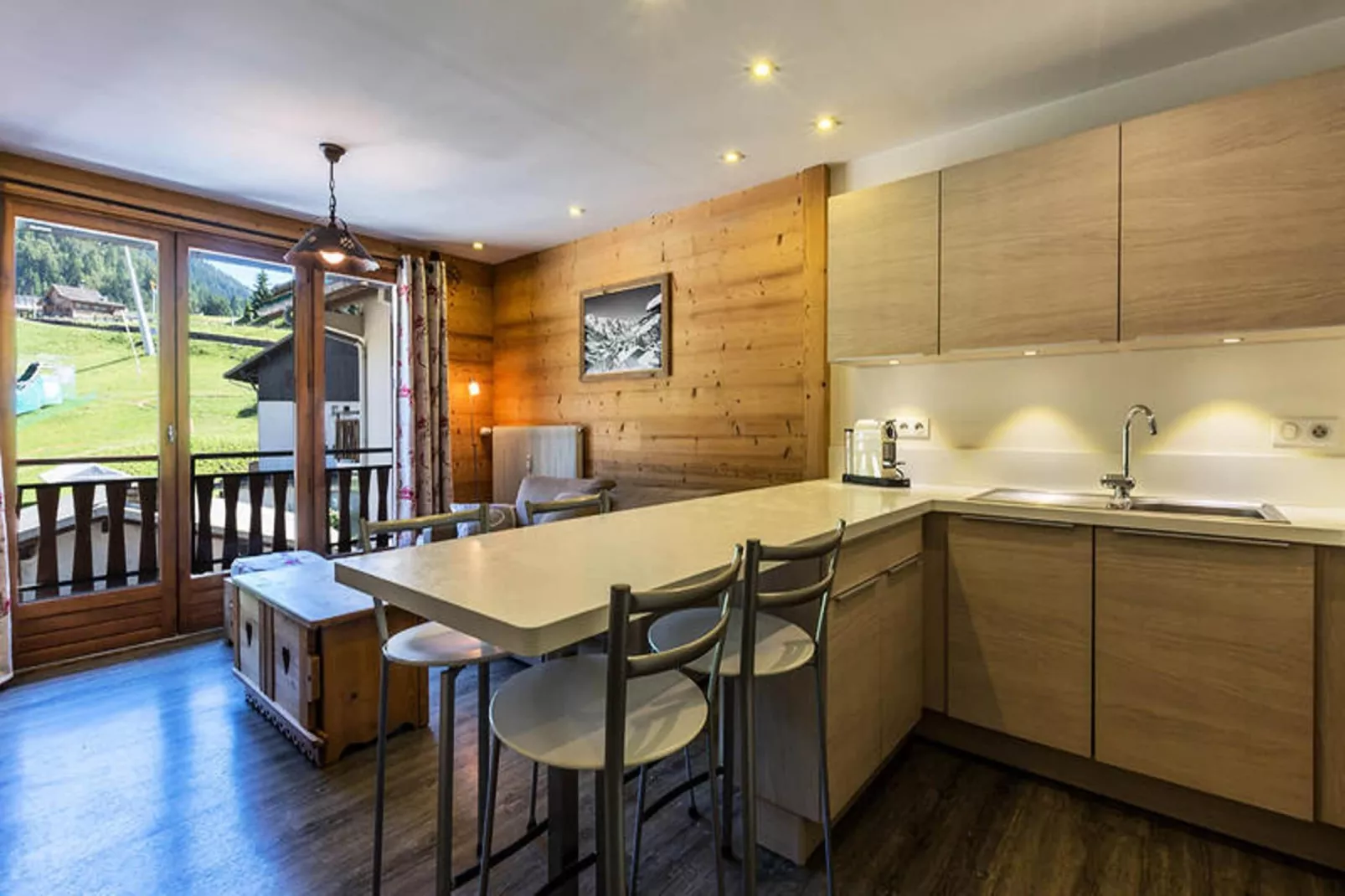 Résidence Moraine-Dining room