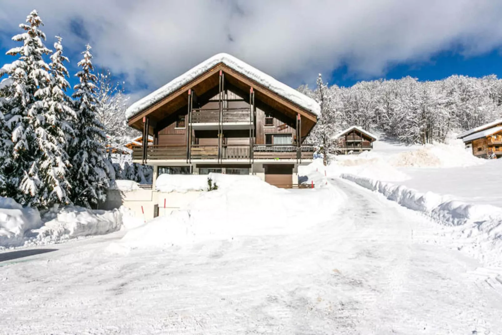 Résidence Mont-fernuy-Außenbereich Winter