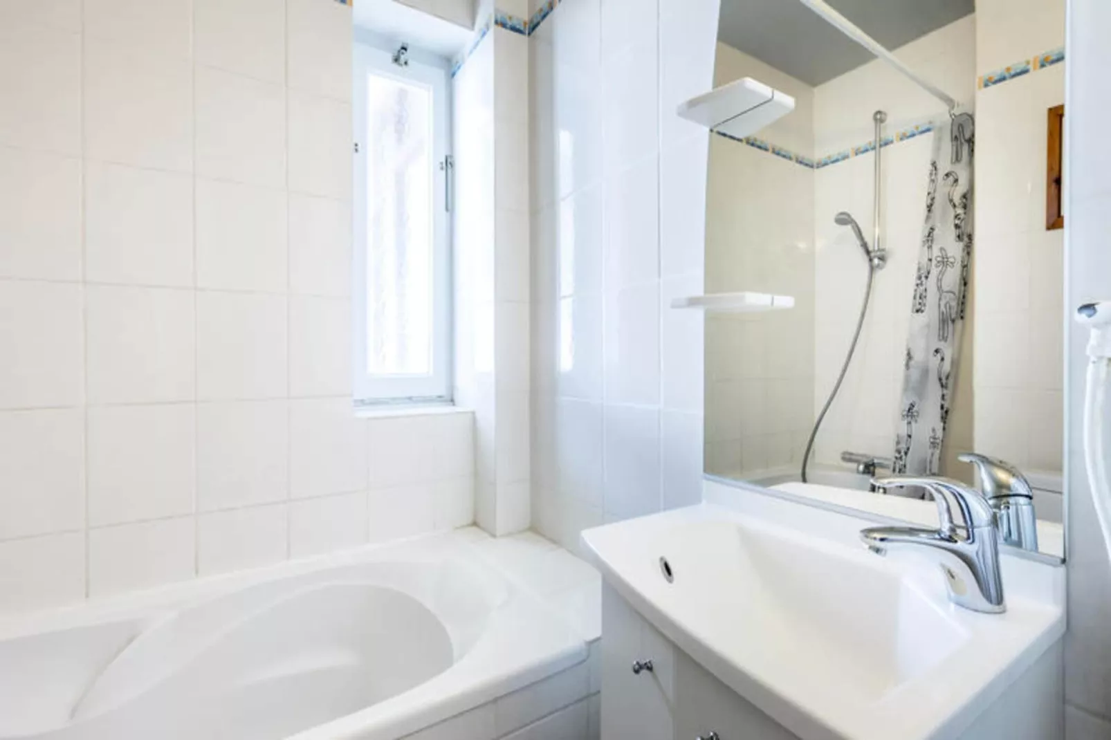 Résidence Bison-Bathroom