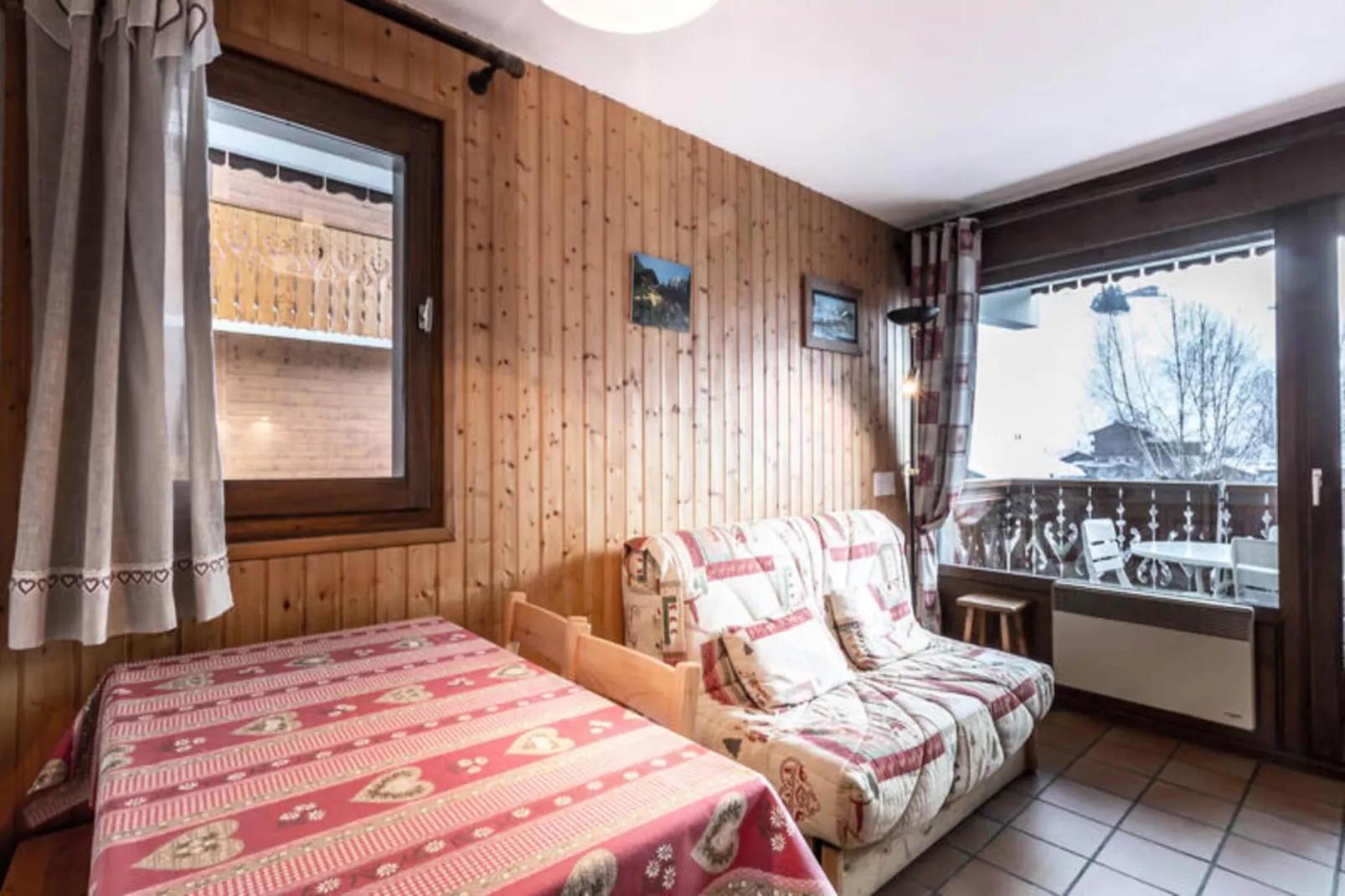 Résidence Domanial A-Außenbereich Sommer