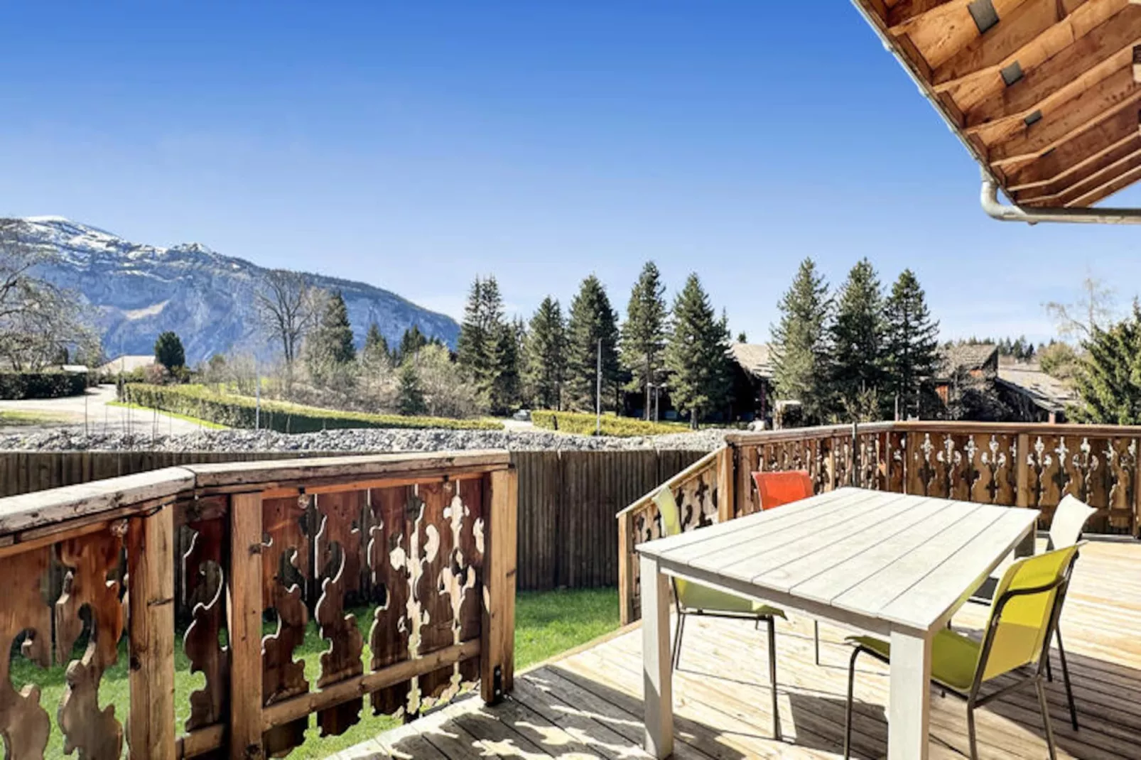 Chalets à Les Carroz-d'Arâches-Image-tags.