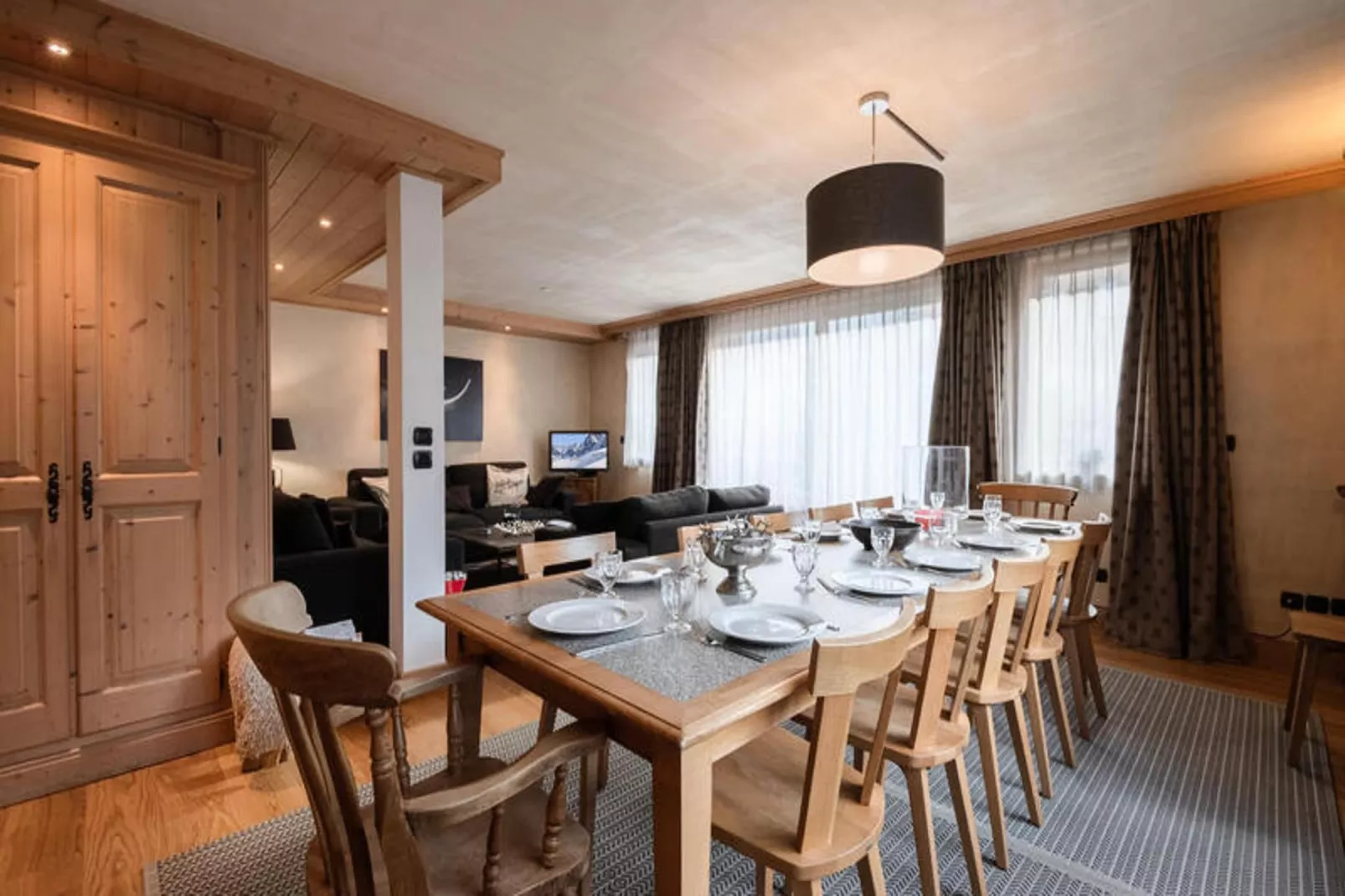 Chalets Du Savoy-Salle à manger