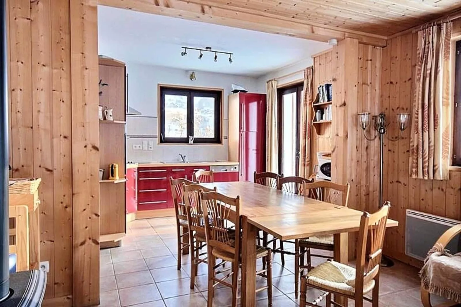 Chalets à Saint Jean d'Aulps-Salle à manger