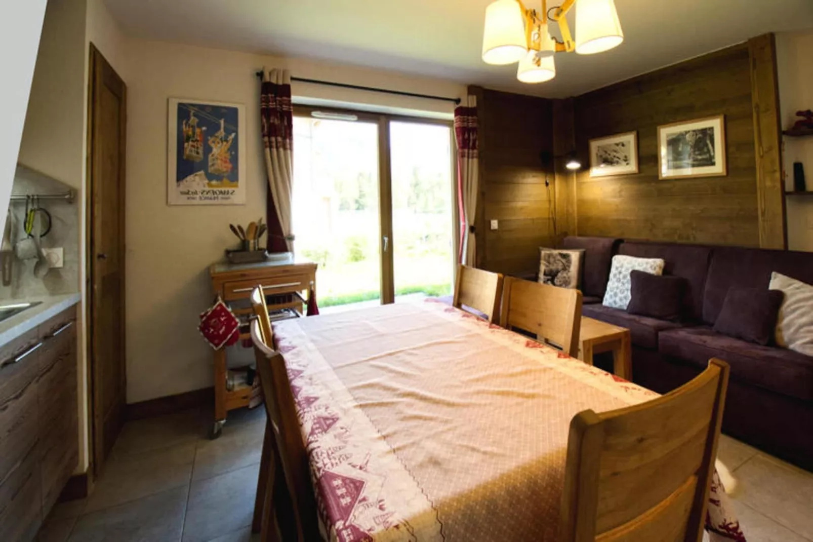 Résidence Niveoles Bat A-Exterior in summer