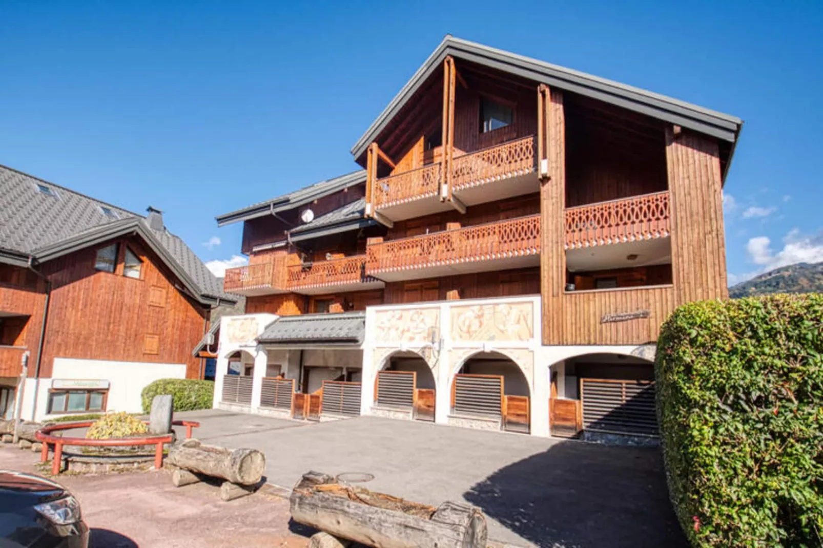 Résidence Hermine I-Exterior in summer