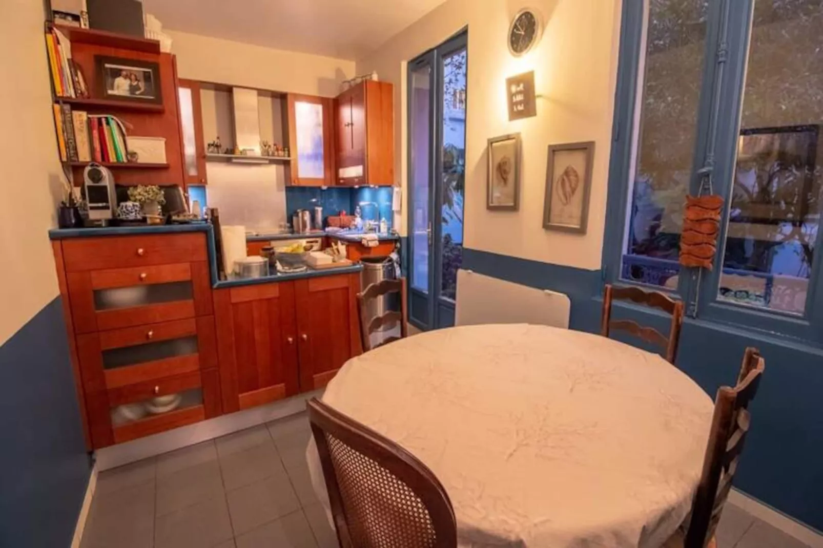 Maison Et Jardin à Paris-Image-tags.