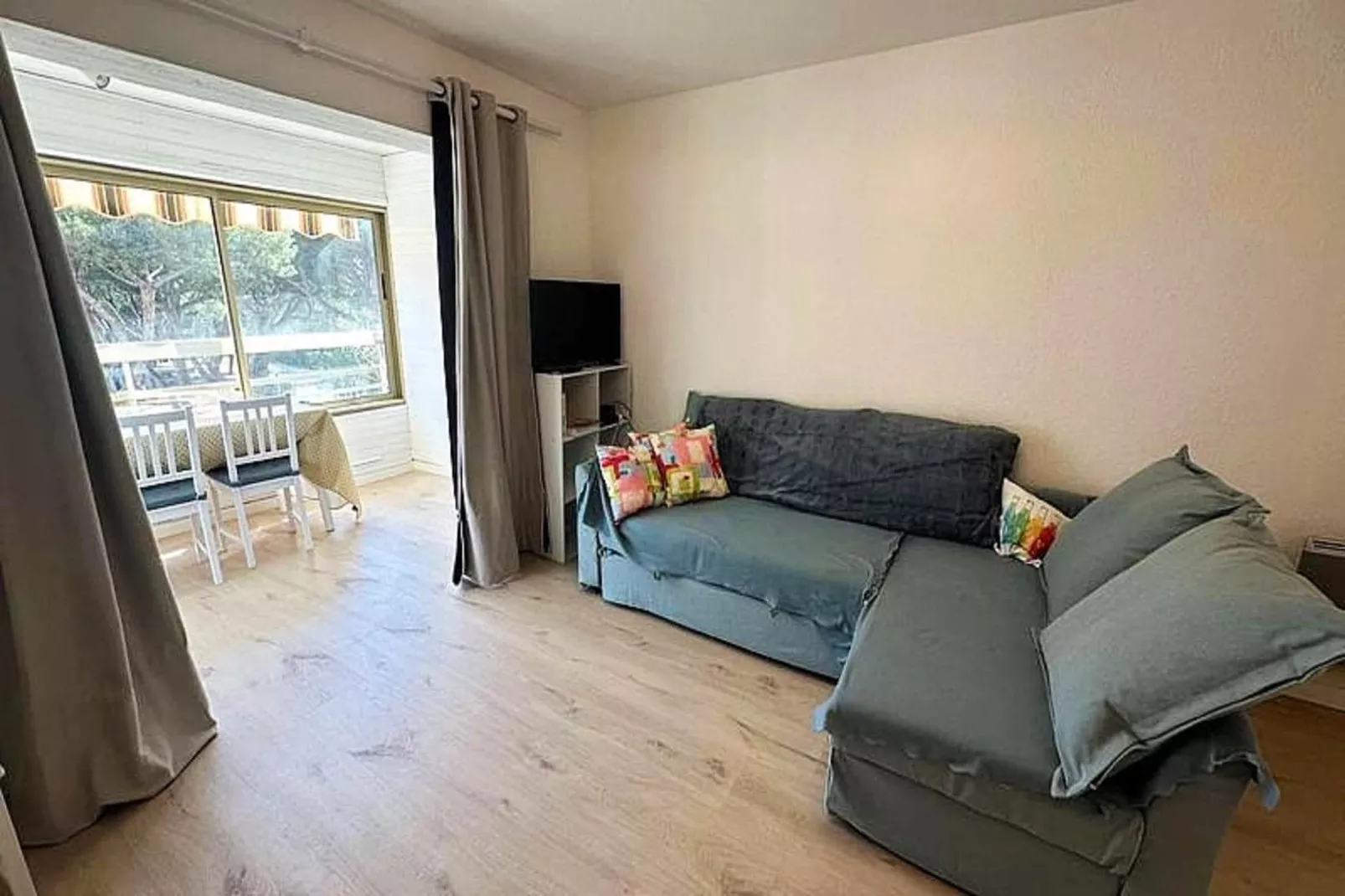 Résidence Marines D'aryana-Living room