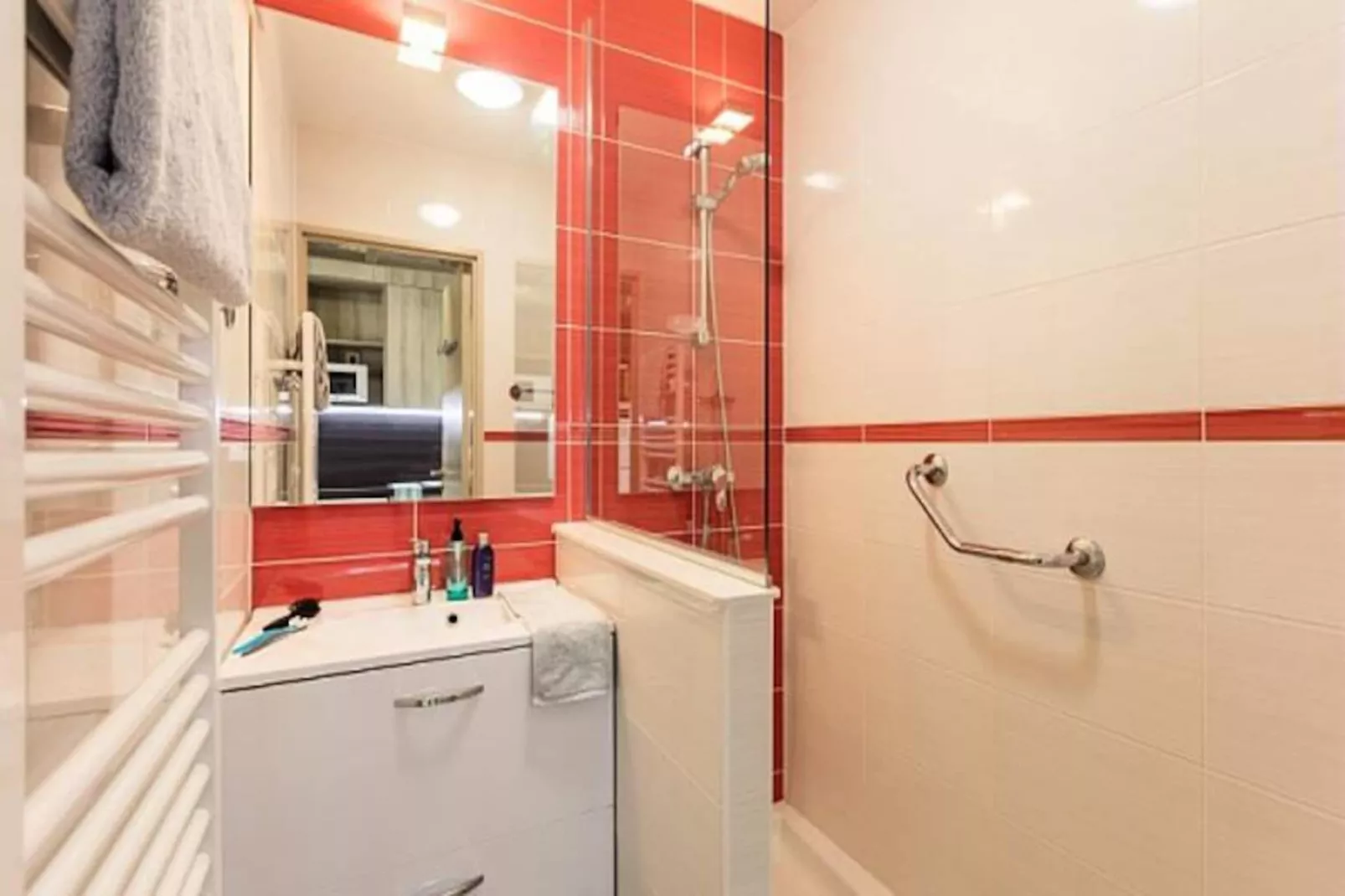 Résidence Pierre & Vacances La Corniche d'Or-Image-tags.