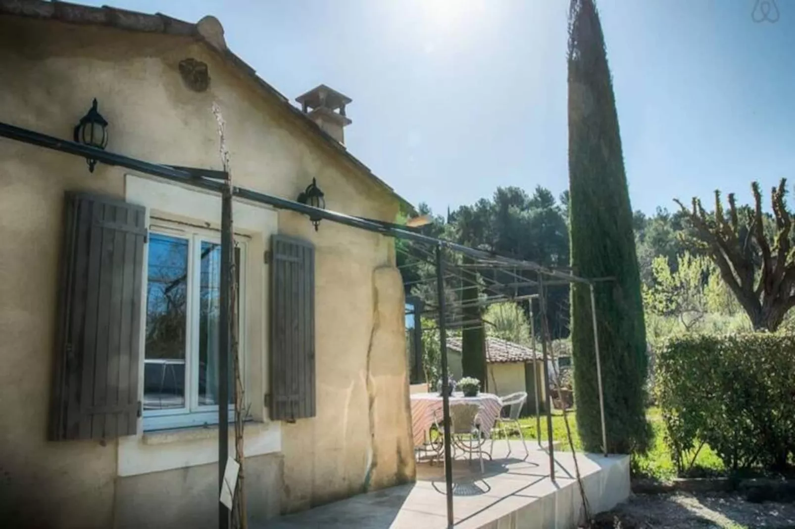 #perle Rare !charmante Maison Avec  Piscine Au Bord De La Rivi&egrave;re-Image-tags.