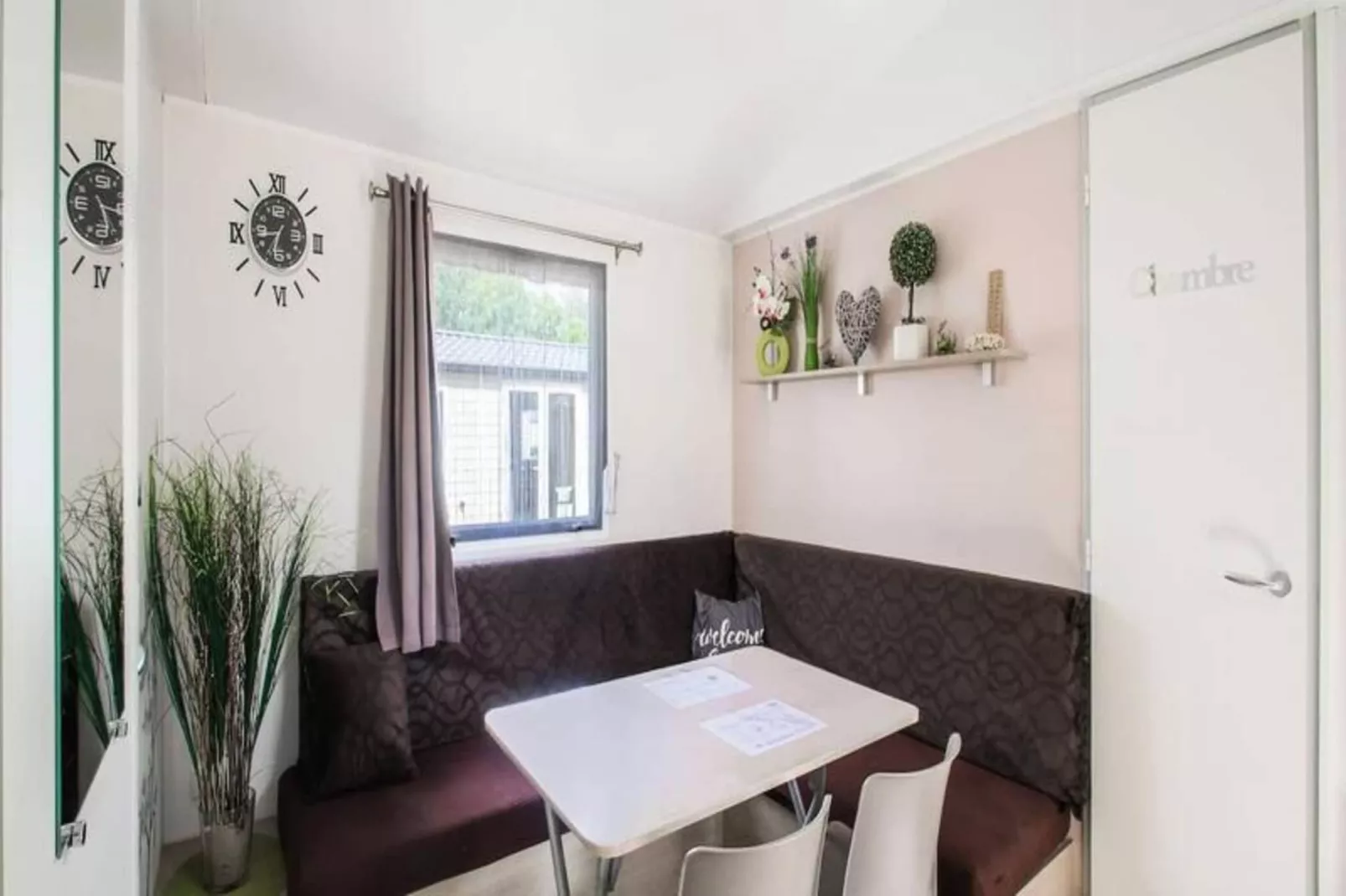 Mobil-home 6 pers. avec accès piscine et complexe aquatique-Extérieur été