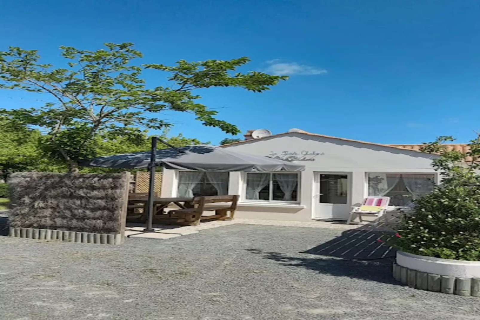 Villa Californie - Domaine Le Sherwood-Exterior in summer