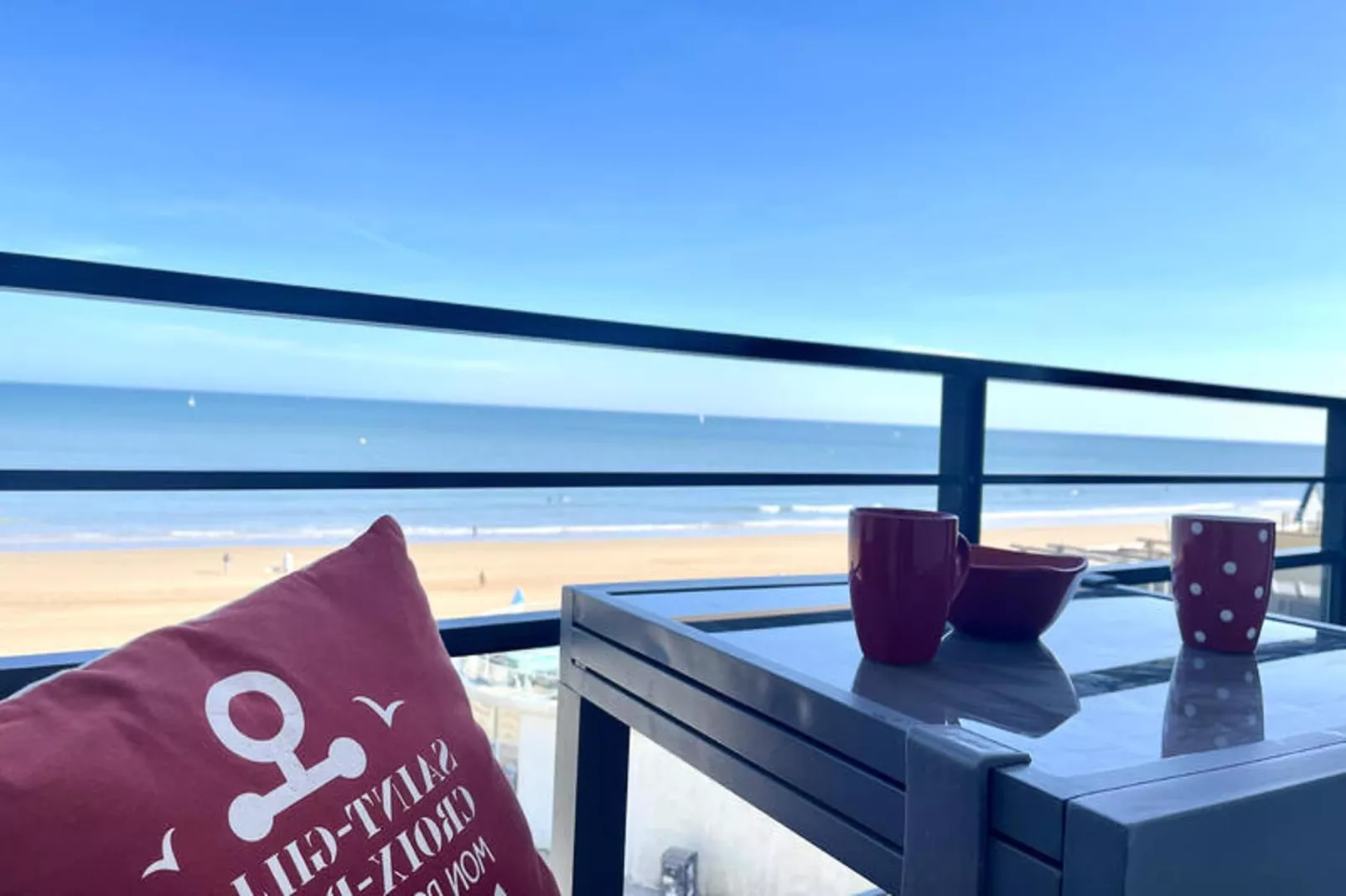 Appartements à Saint-Gilles-Croix-de-Vie-Terrasse/Balkon