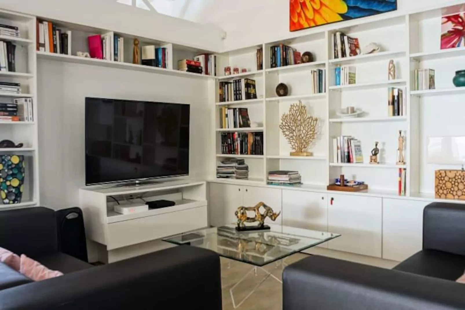 Villa Sea Side-Image-tags.