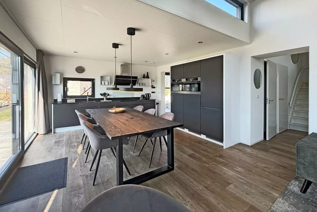 599416-Nicht zugeordnet