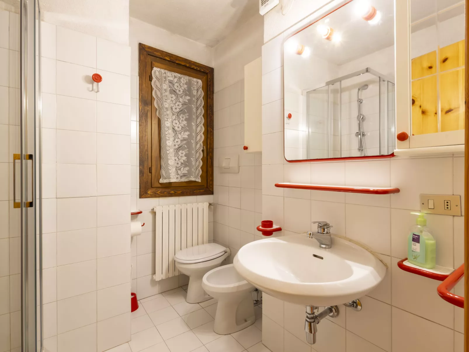 Erica Apartment-Drinnen