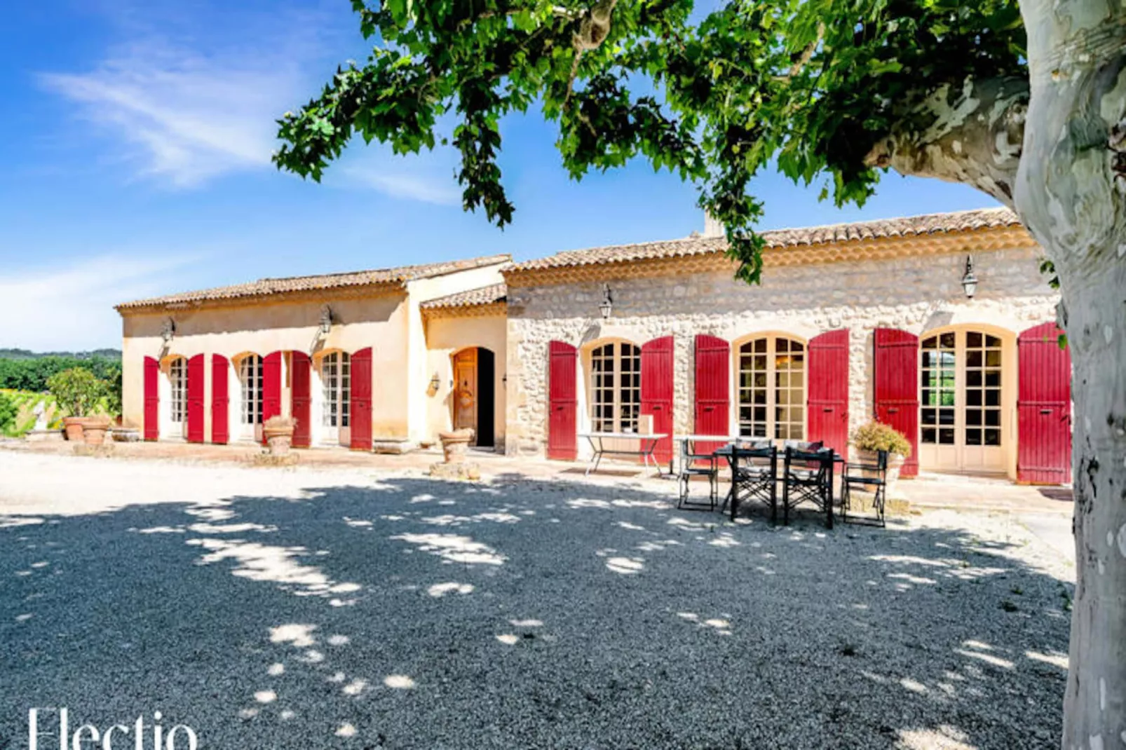 Petite Bastide | Domaine Tour Campanets-Image-tags.