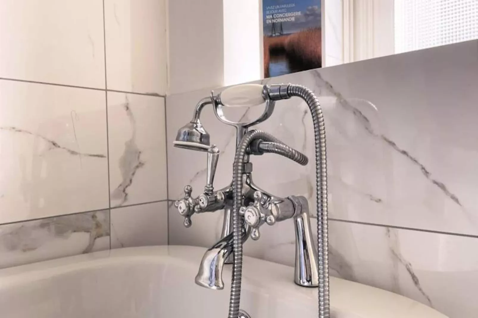 ⭕ Le Vertigo - Standing **** - Proche Mairie-Image-tags.