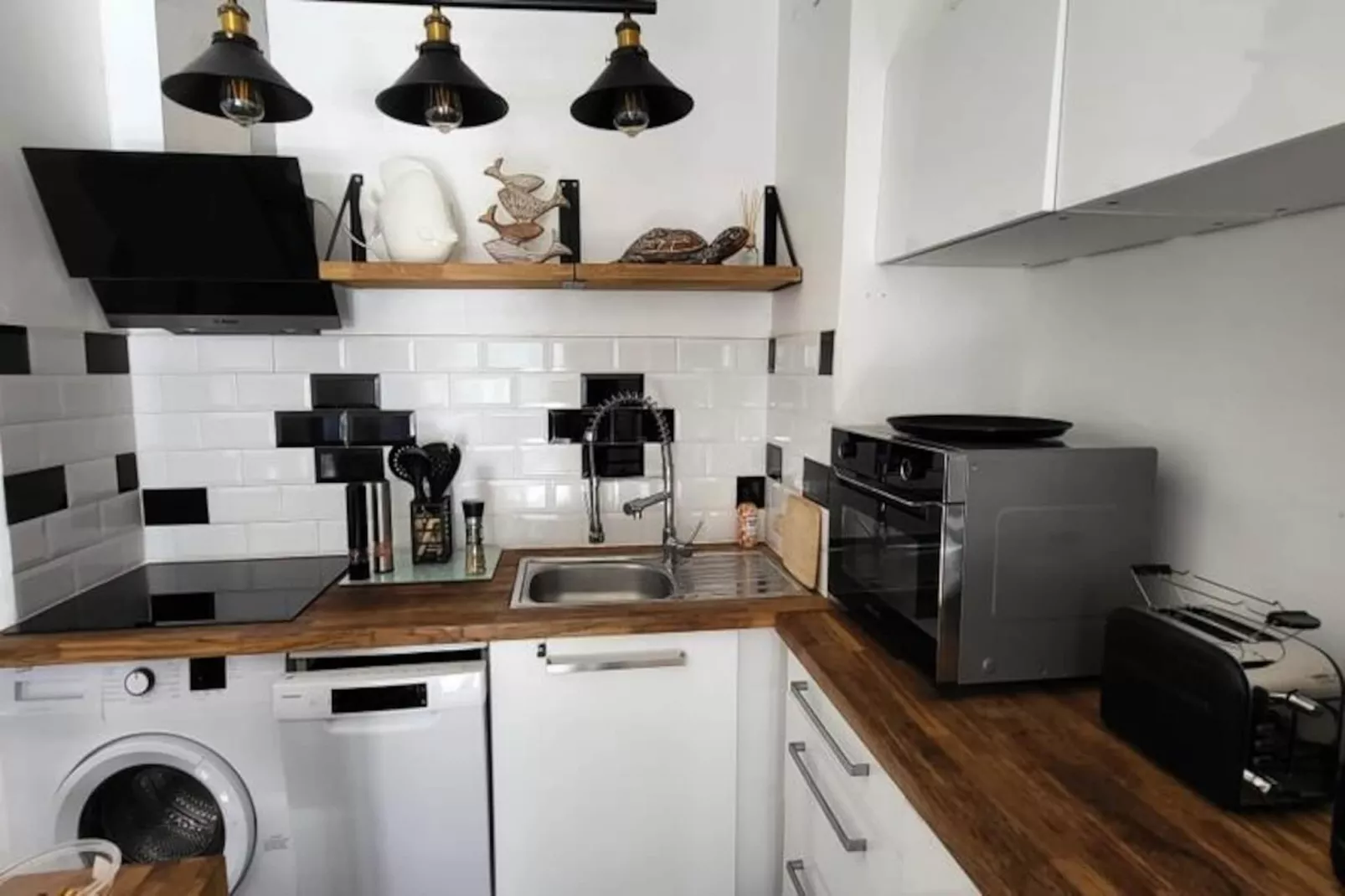 Résidence La Voile Bleue O&ugrave; Il Fait Bon &ecirc;tre Plage Et Commerces &agrave; Pied 2* De France-Image-tags.