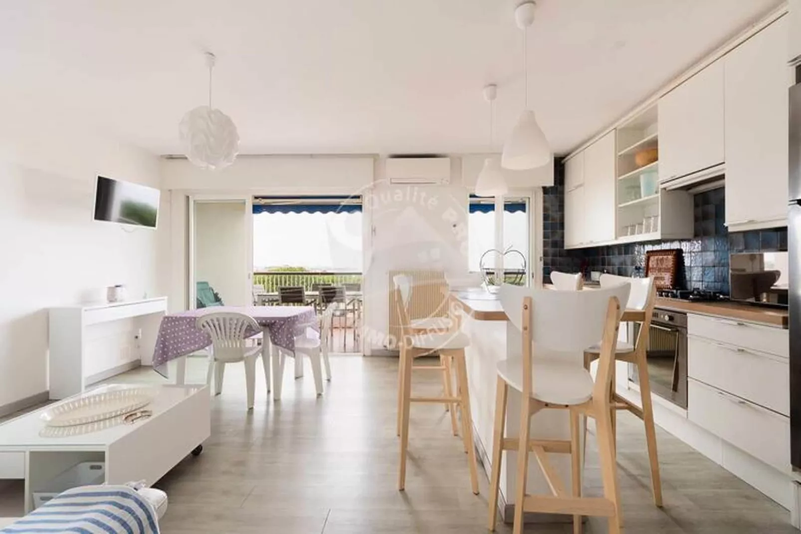 Résidence "le Frédéric Mistral"-Salon