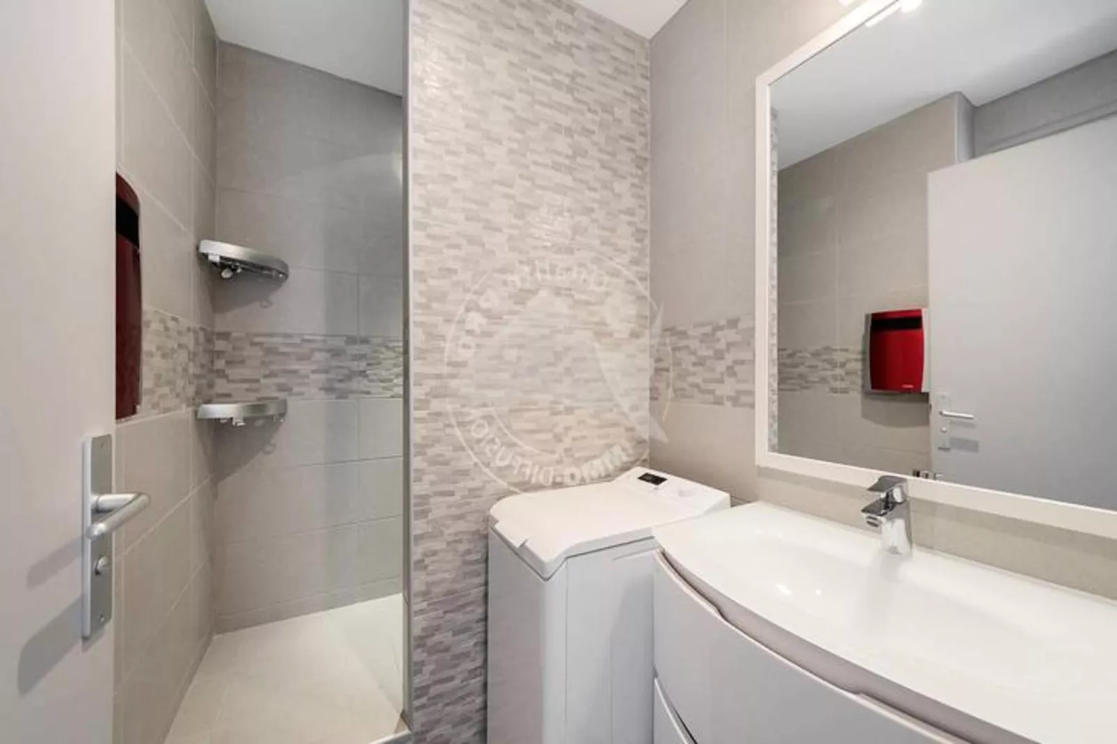 Résidence "le Commodore"-Bathroom