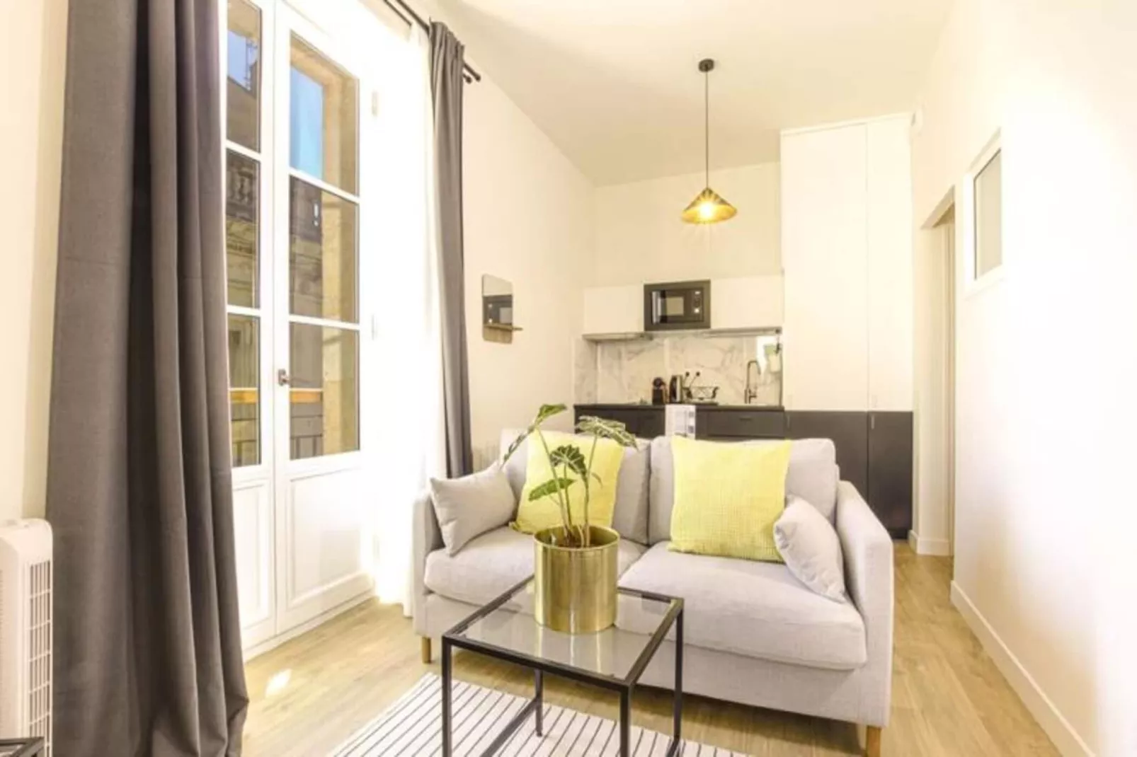 Appartement Aux Prestations Cozy Et Moderne En Hypercentre Pour 4 Personnes-Außenbereich Sommer