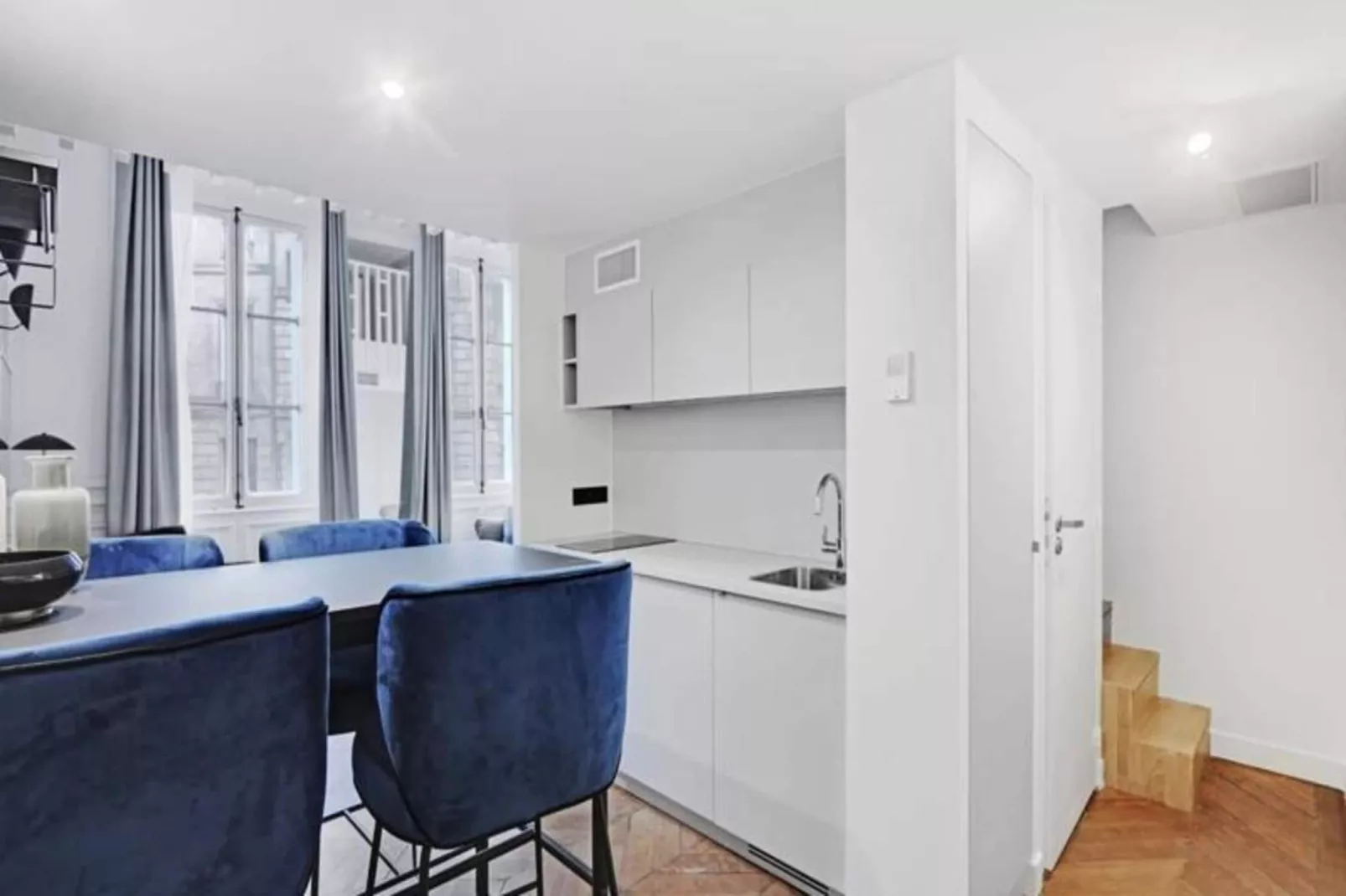 Maison Labruy&egrave;re - Familiale Aviau-Kitchen