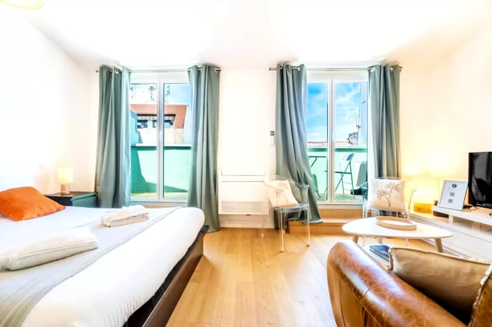 Charmant Et Lumineux Appartement En Hyper Centre Avec Terrasse-Ambiente