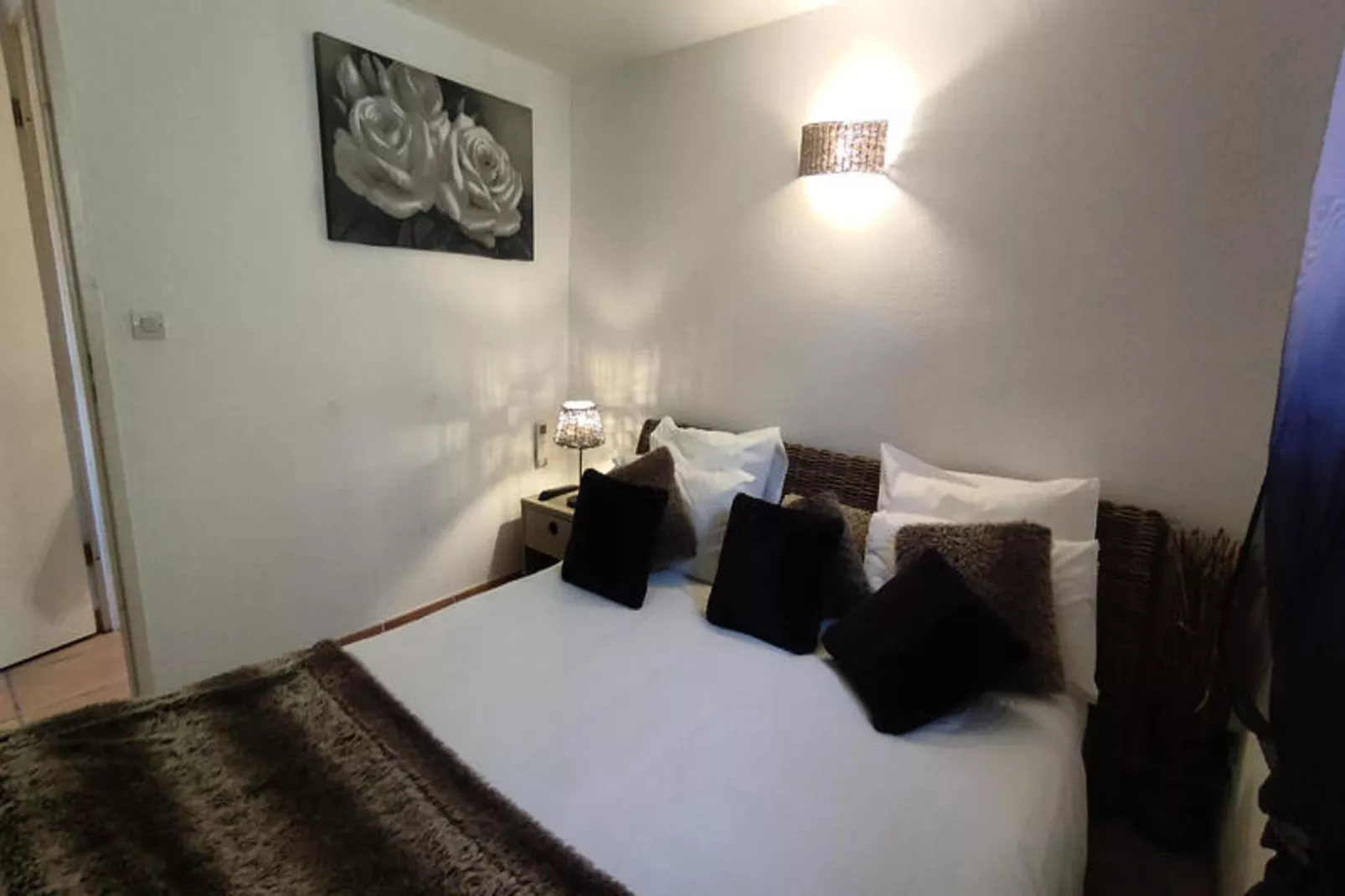 Résidence NATURISTE LA PALMERAIE-Bedroom