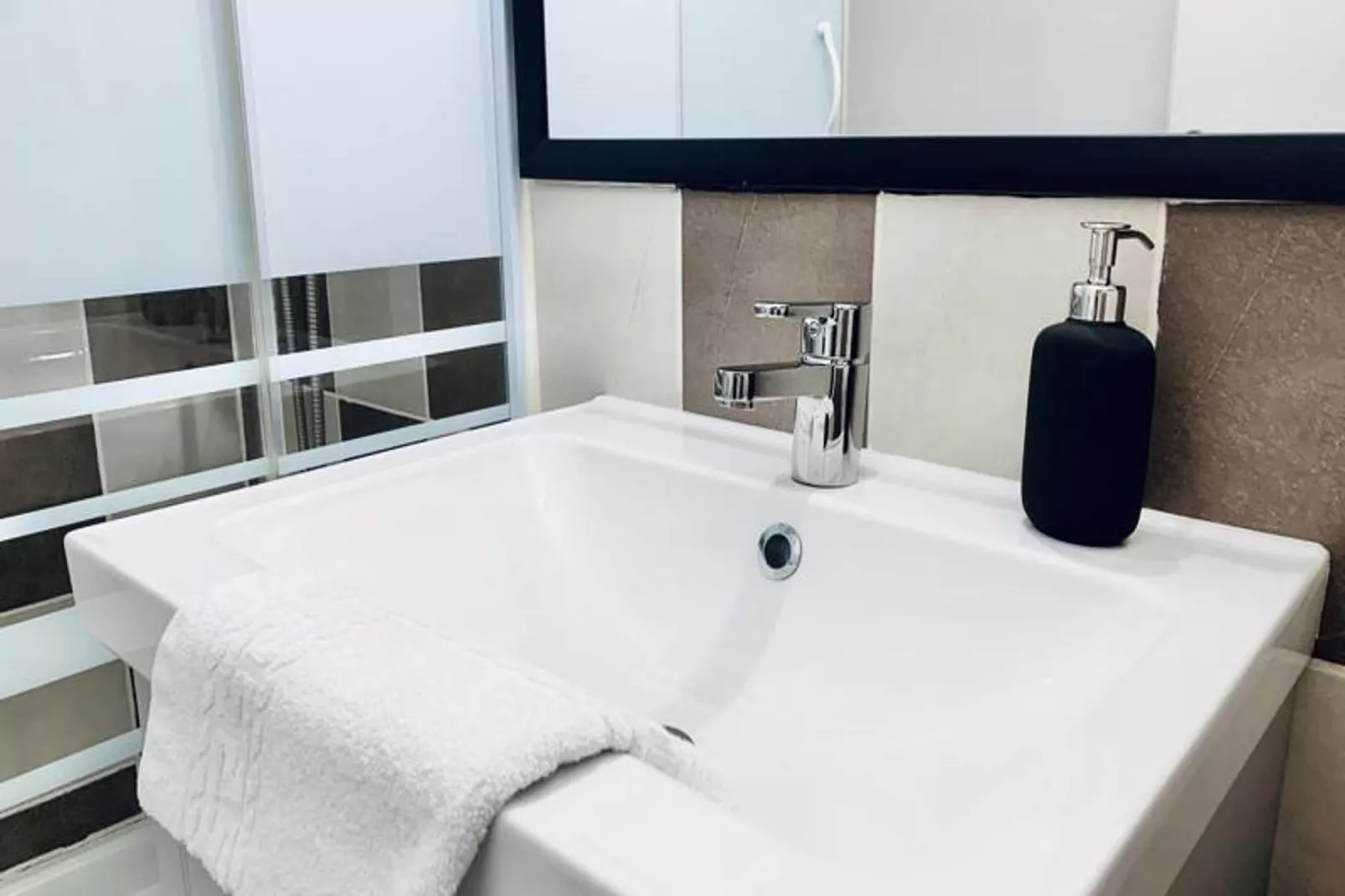 Studio Hypercentre 🌼-Bathroom