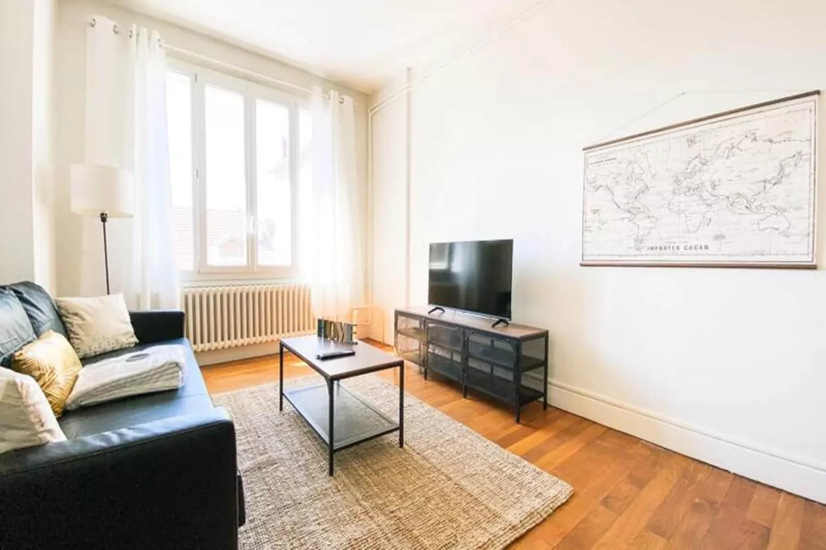 Le Berri'appart | T3 Tout &eacute;quip&eacute; | Tramway, Gare 🚡-Living room