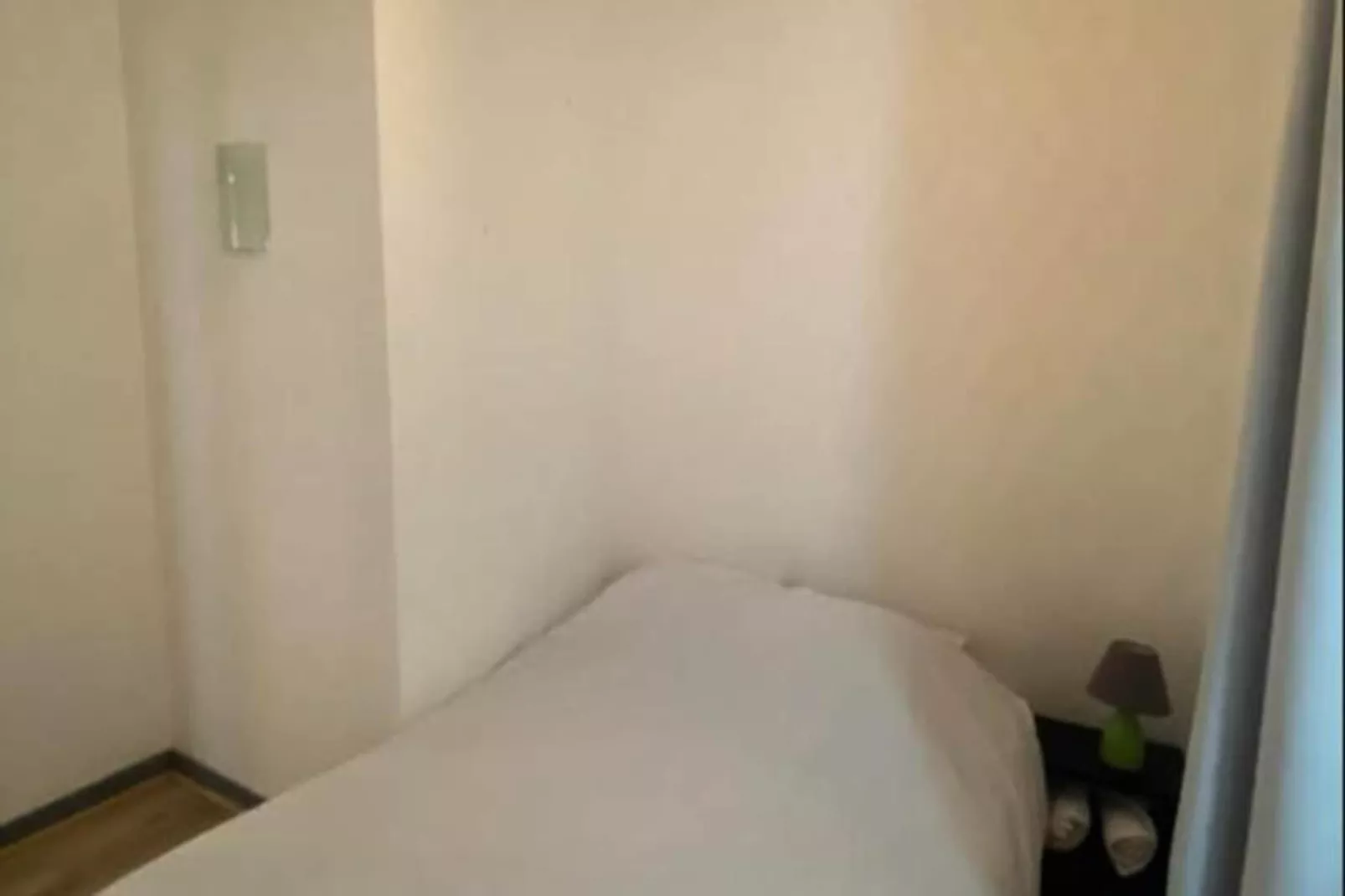 | La Gare Aux 400 Couverts 🚅 | Gare, Gem, Tramway-Chambre