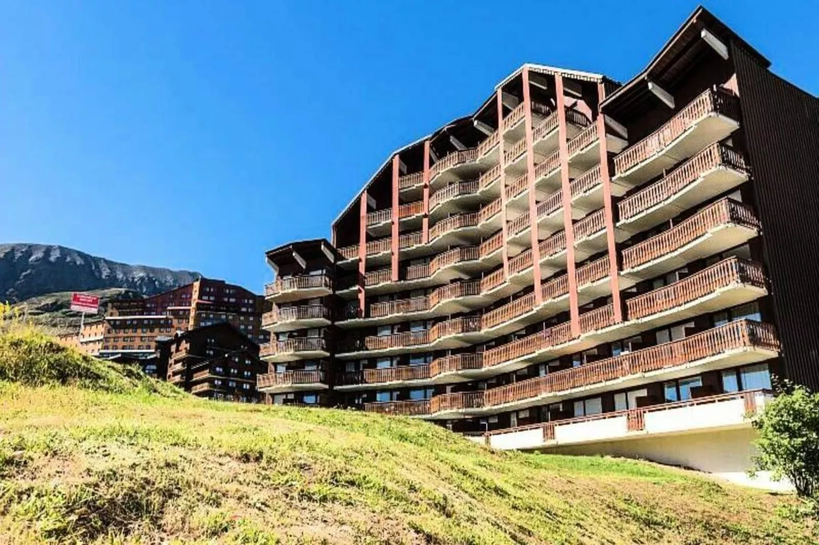 Résidence Les Mélèzes - Maeva Home-Exterior in summer