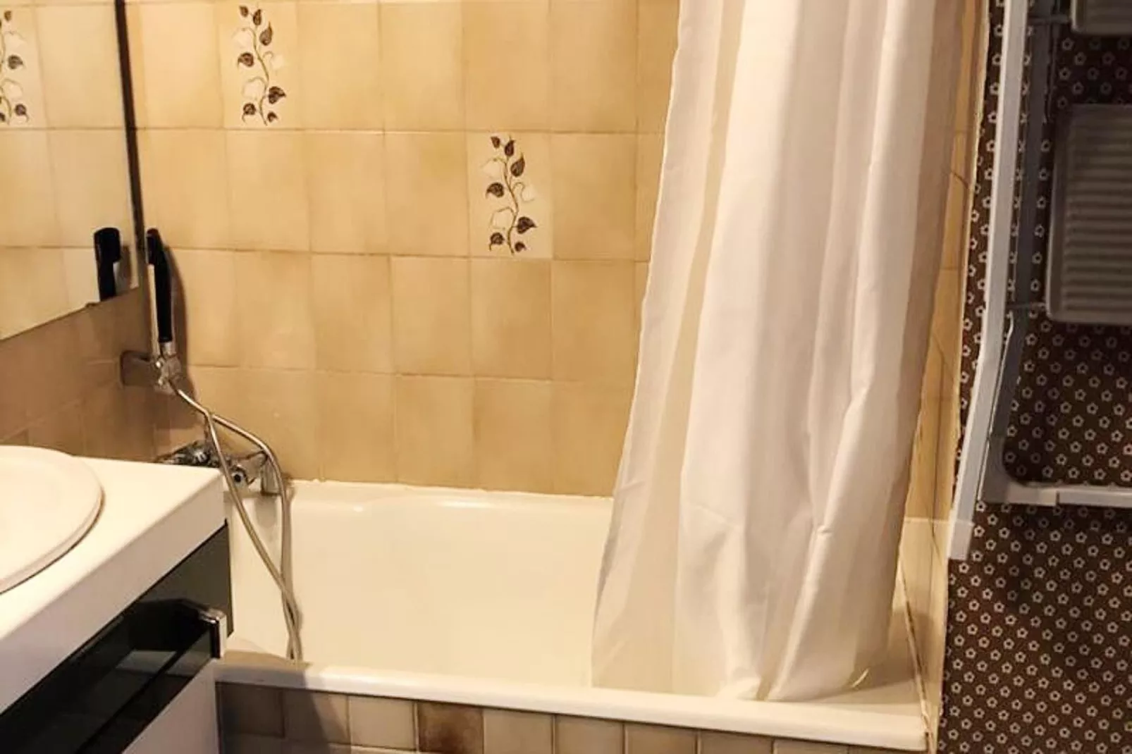 Résidence Maison De L'alpe-Salle de bain