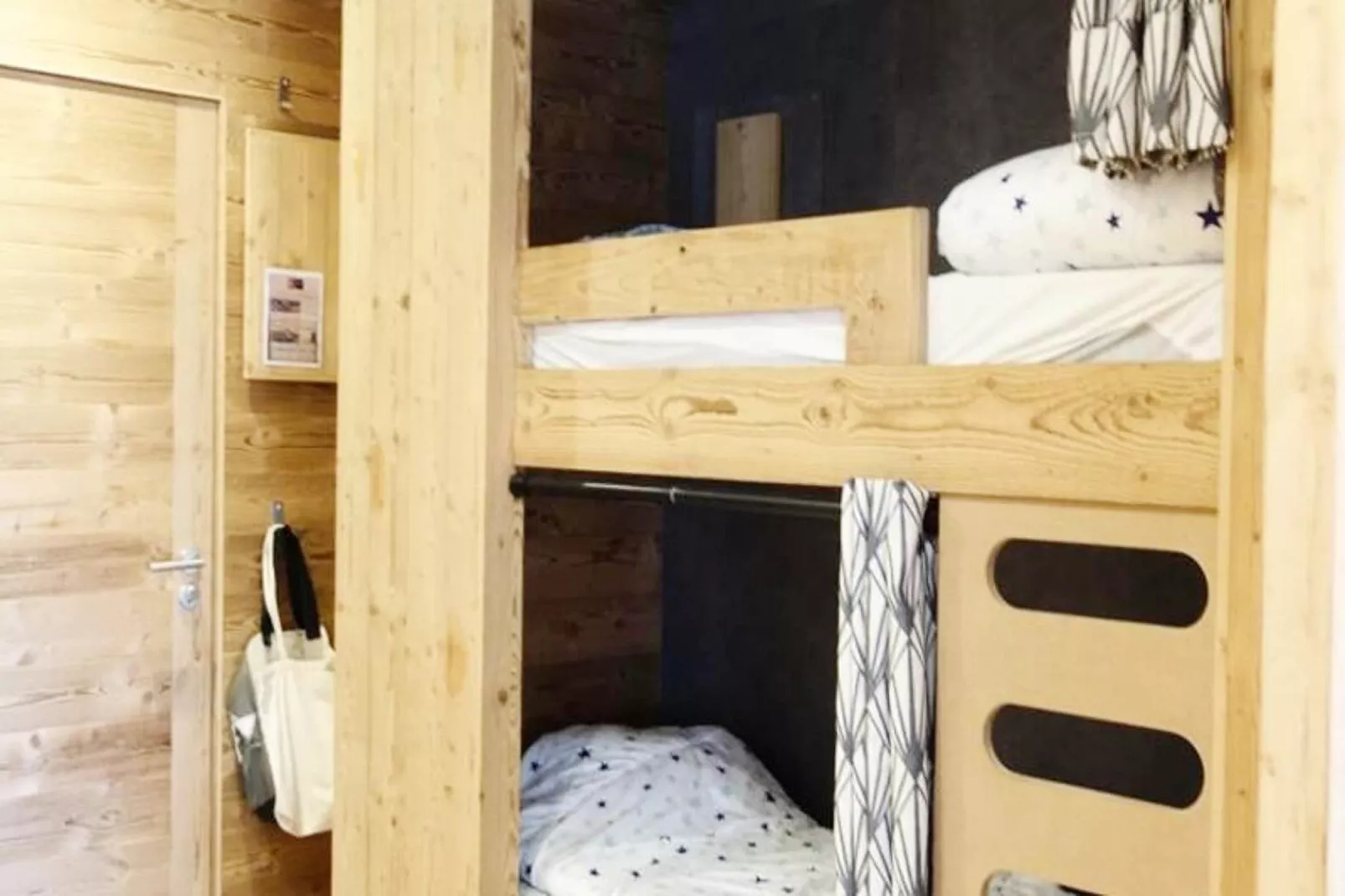 Résidence Menandiere-Schlafzimmer