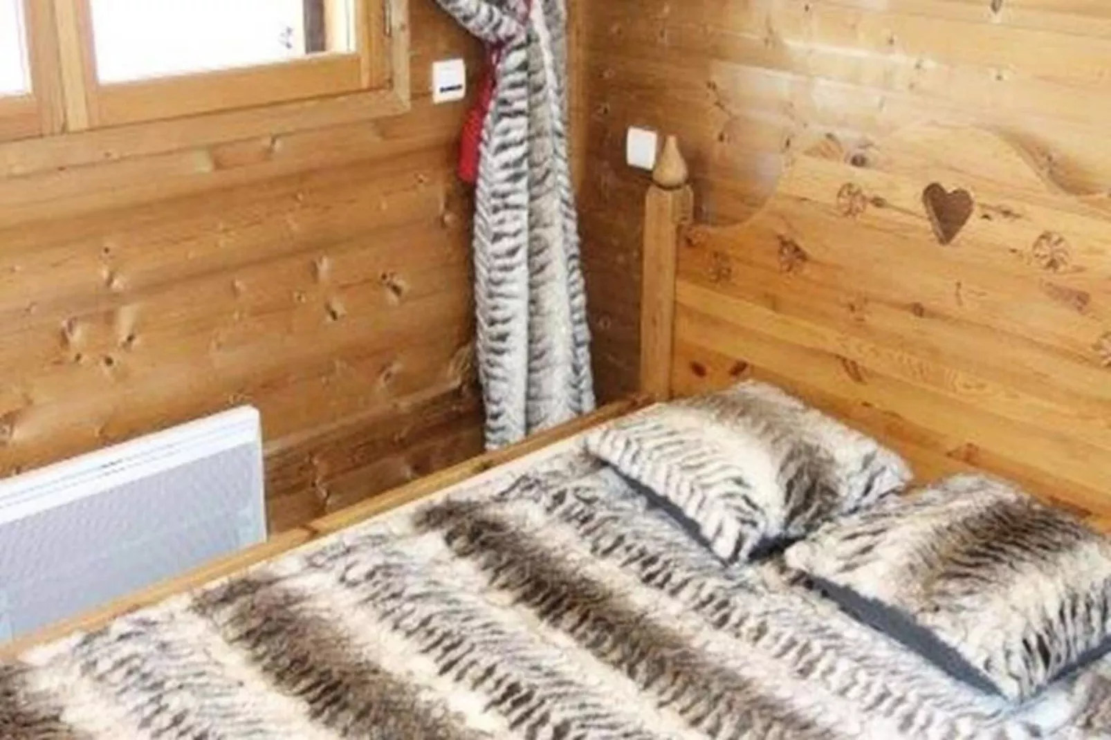 Chalet Alpina-Exterior in summer