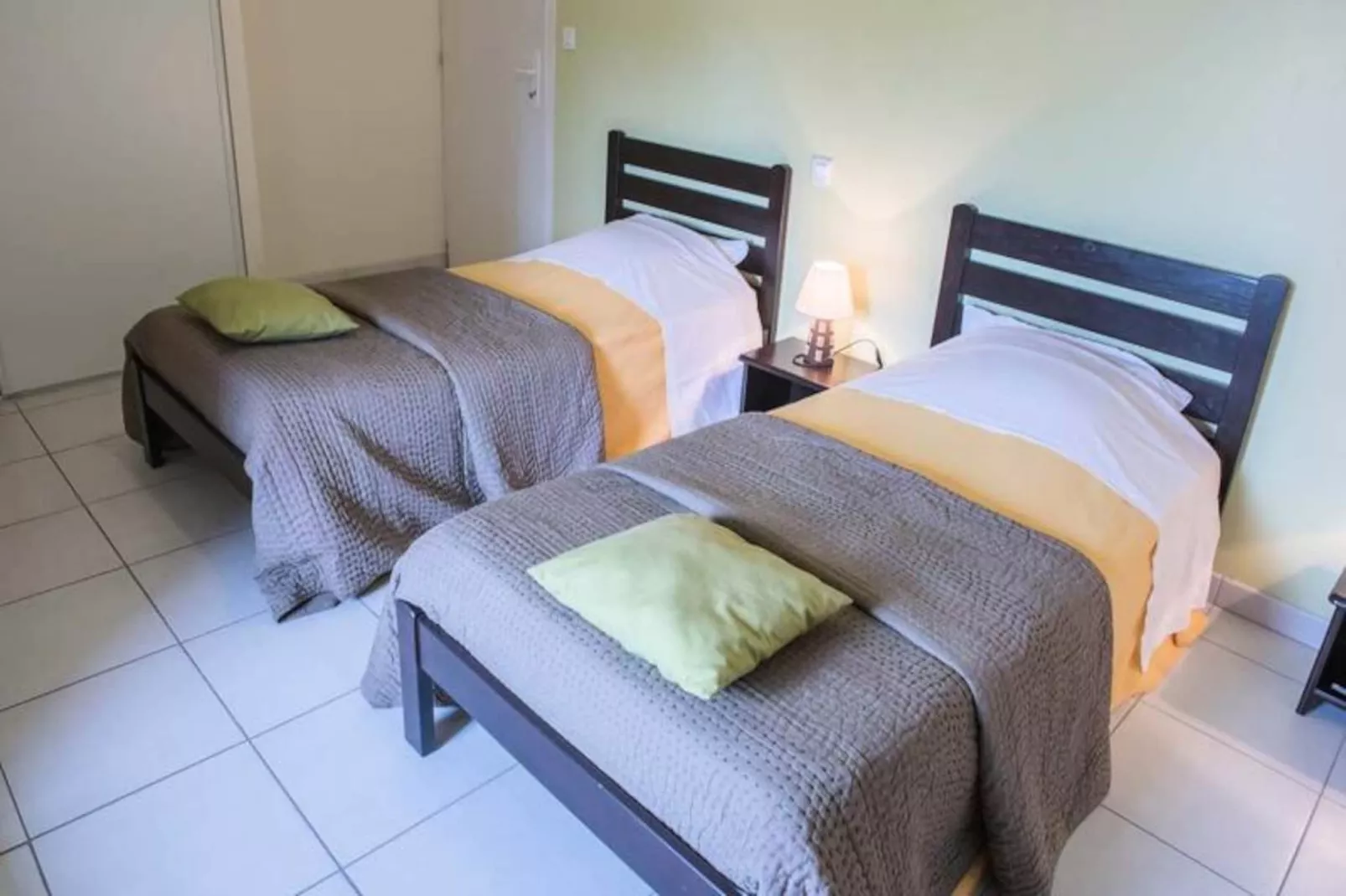 Gîte de France Gîtes de france 3 épis 8 personnes à malbouzon 3 épis-Image-tags.