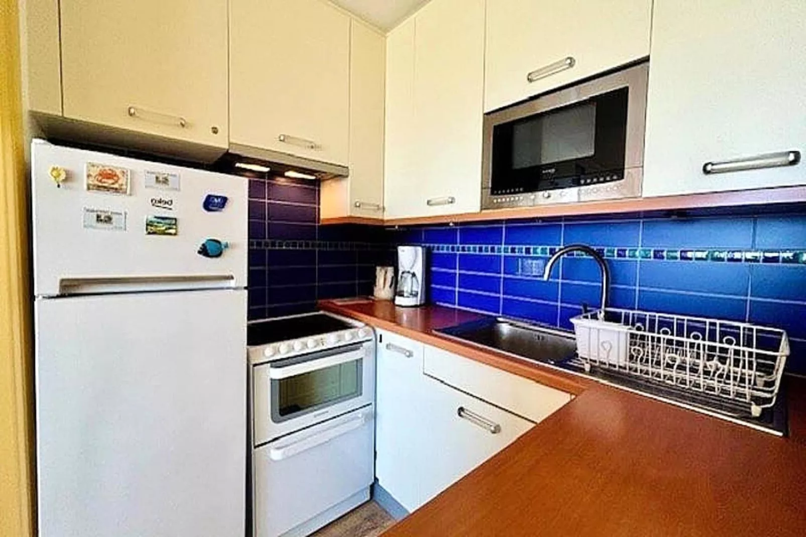 Résidence Les 3 Iles-Kitchen