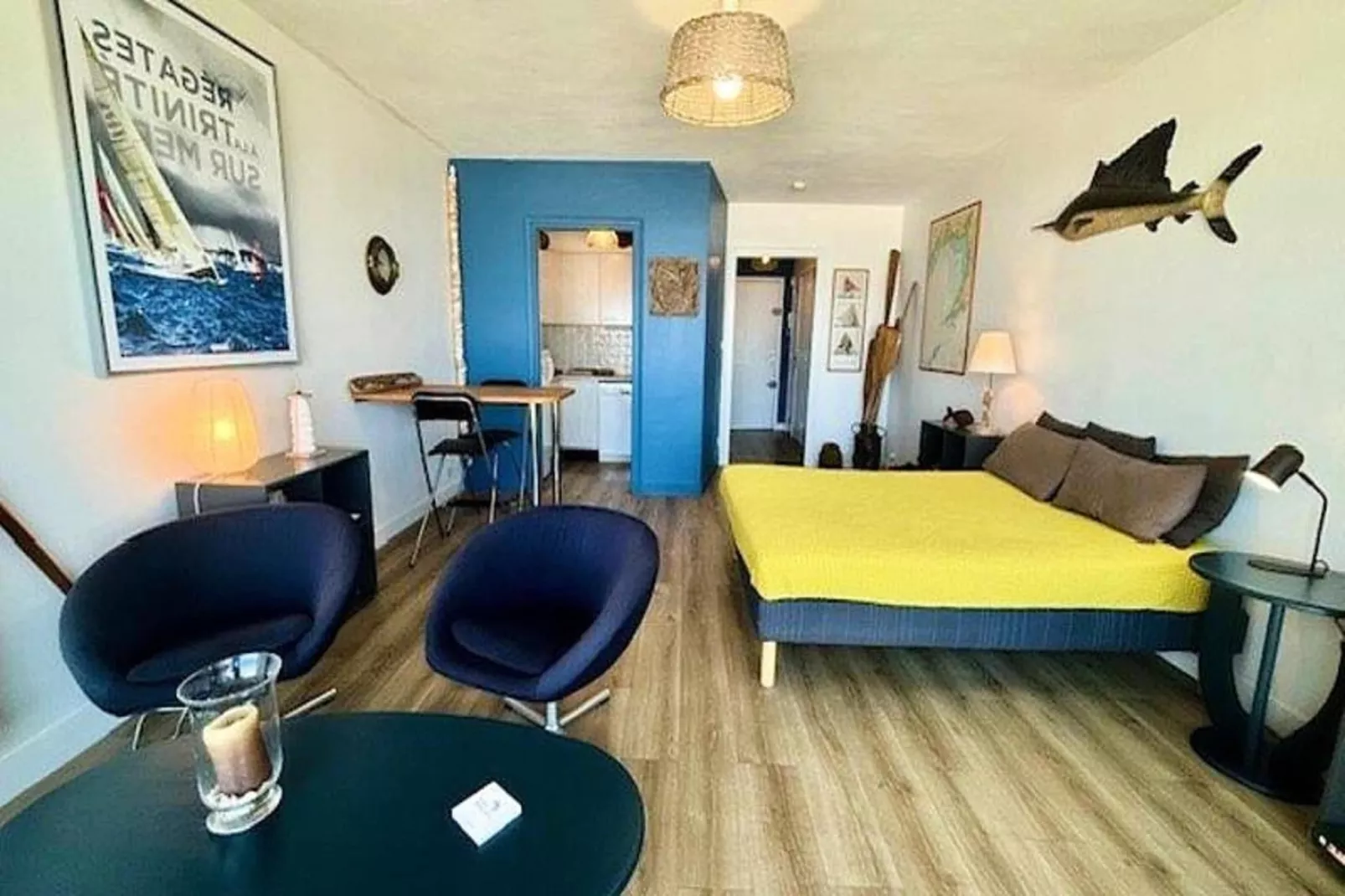 Résidence Le Mane-Bedroom