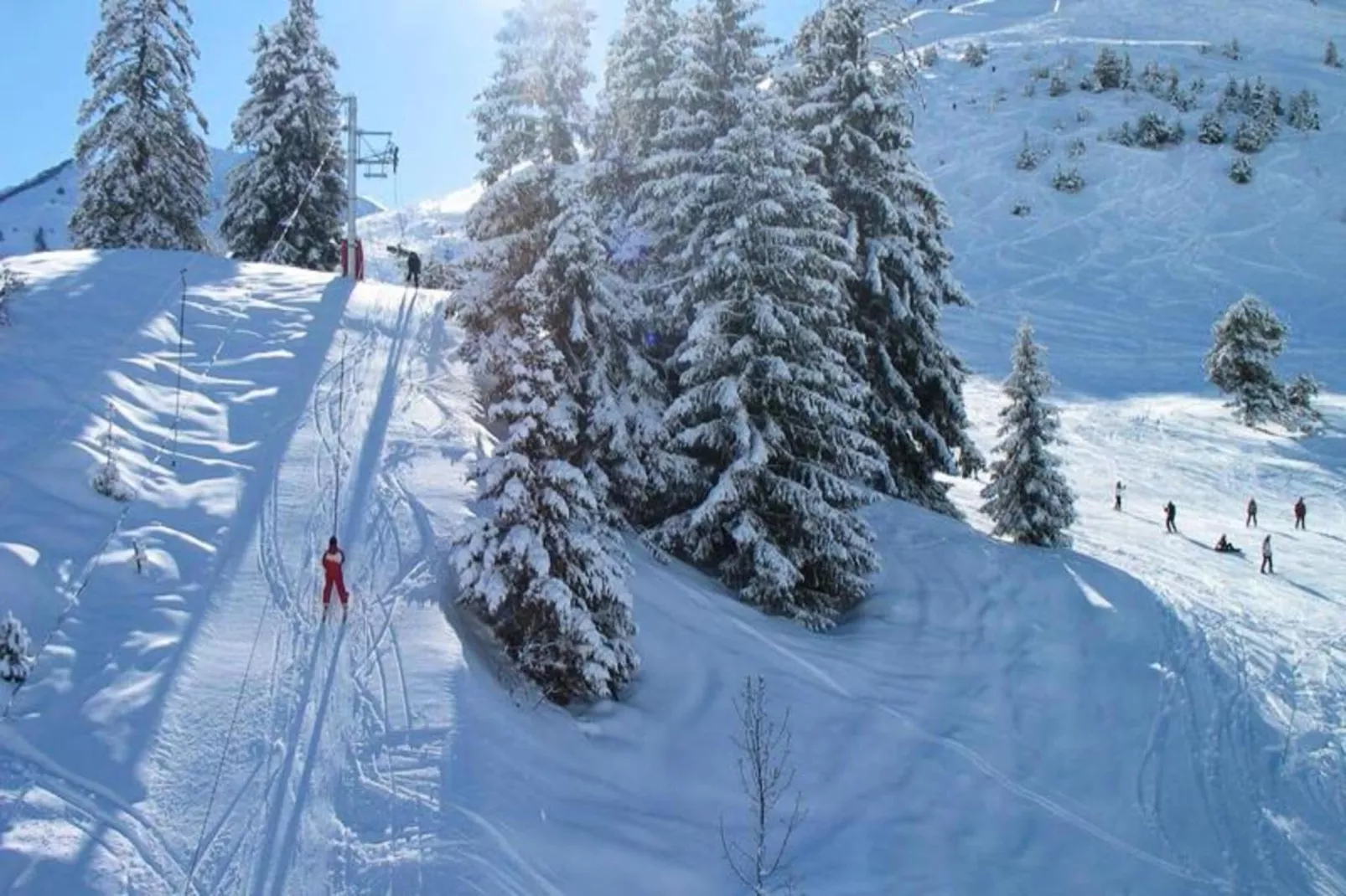 Résidence Neouvielle-Dining room