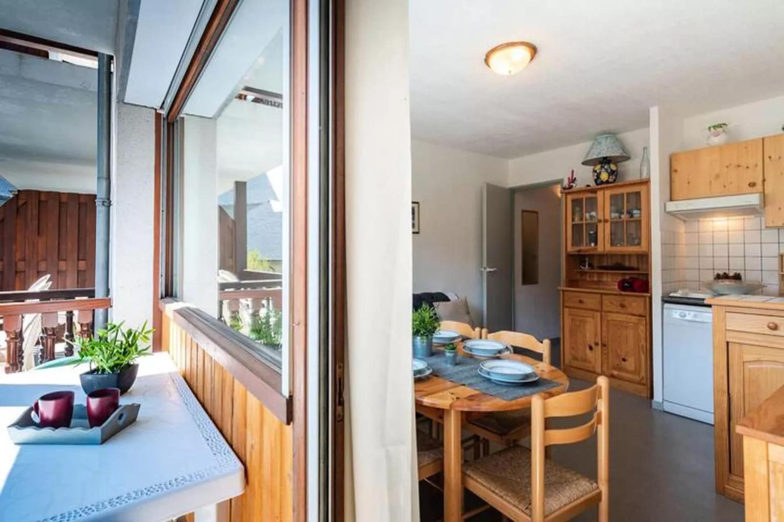 Résidence Sapins 2-Salle à manger