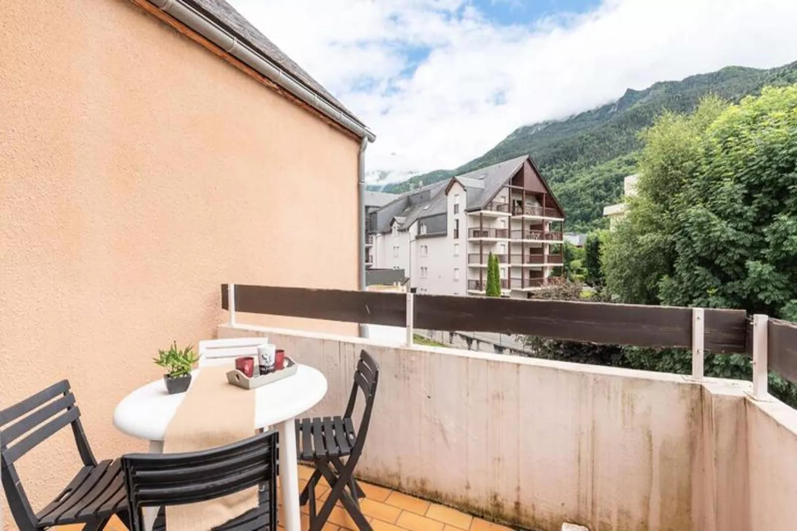 Résidence H.th.ii:bat.8-Terrace balcony