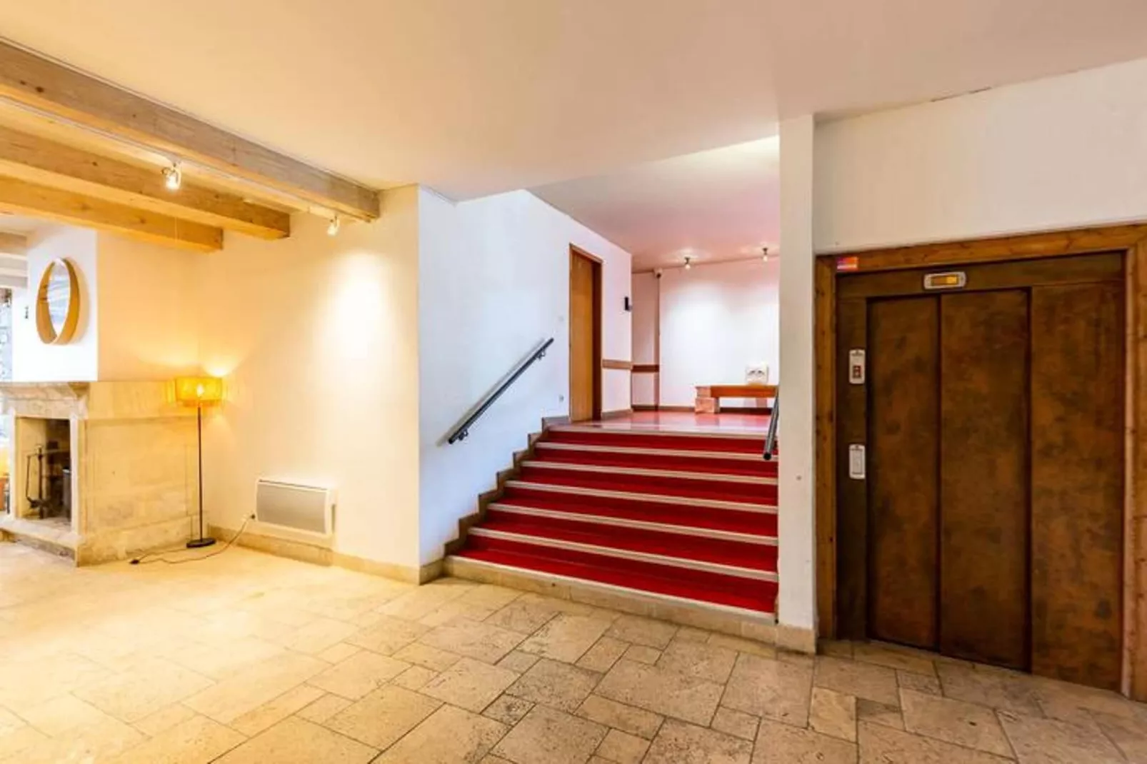 Résidence Cami Real-Hall & reception