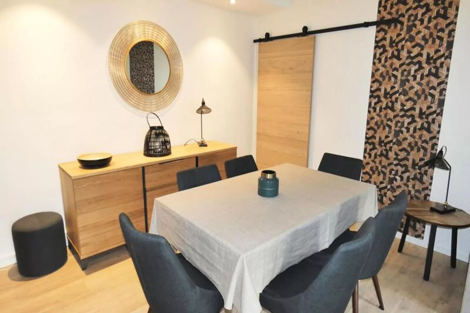 Résidence Le Chateau Durieux 2-Dining room