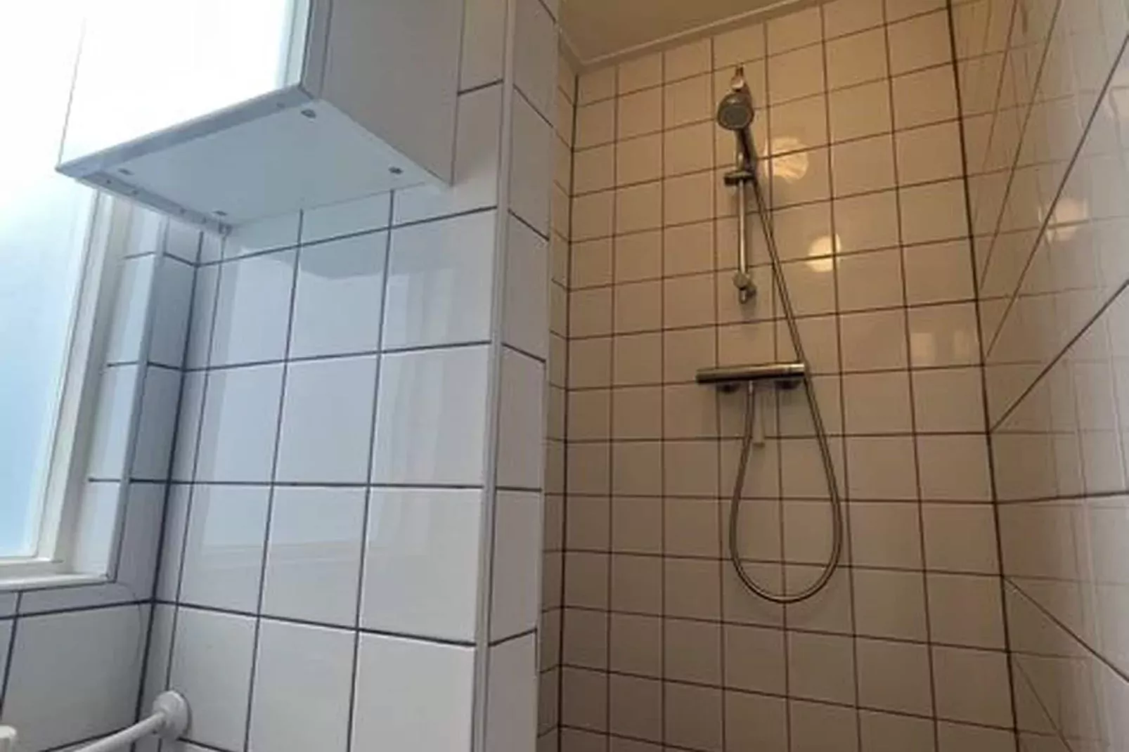 Vakantiewoning Juttepeer-Bathroom