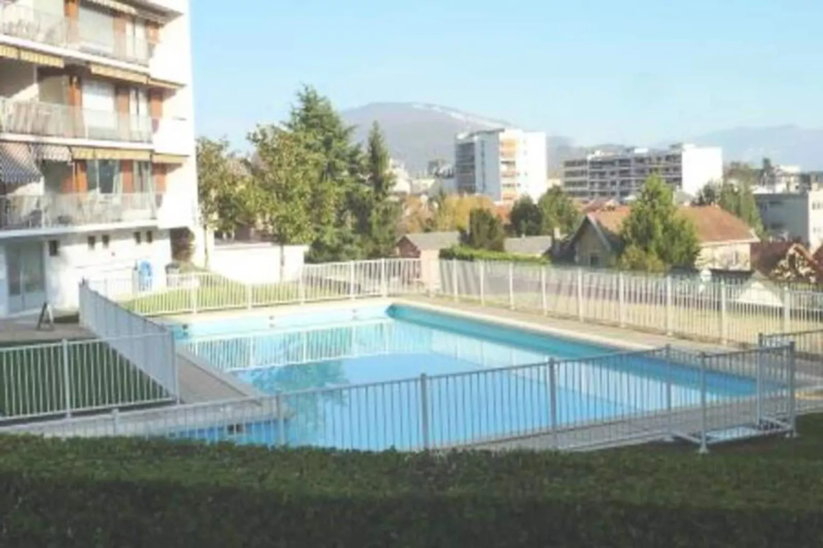 Résidence Montcalm B-Schwimmbad