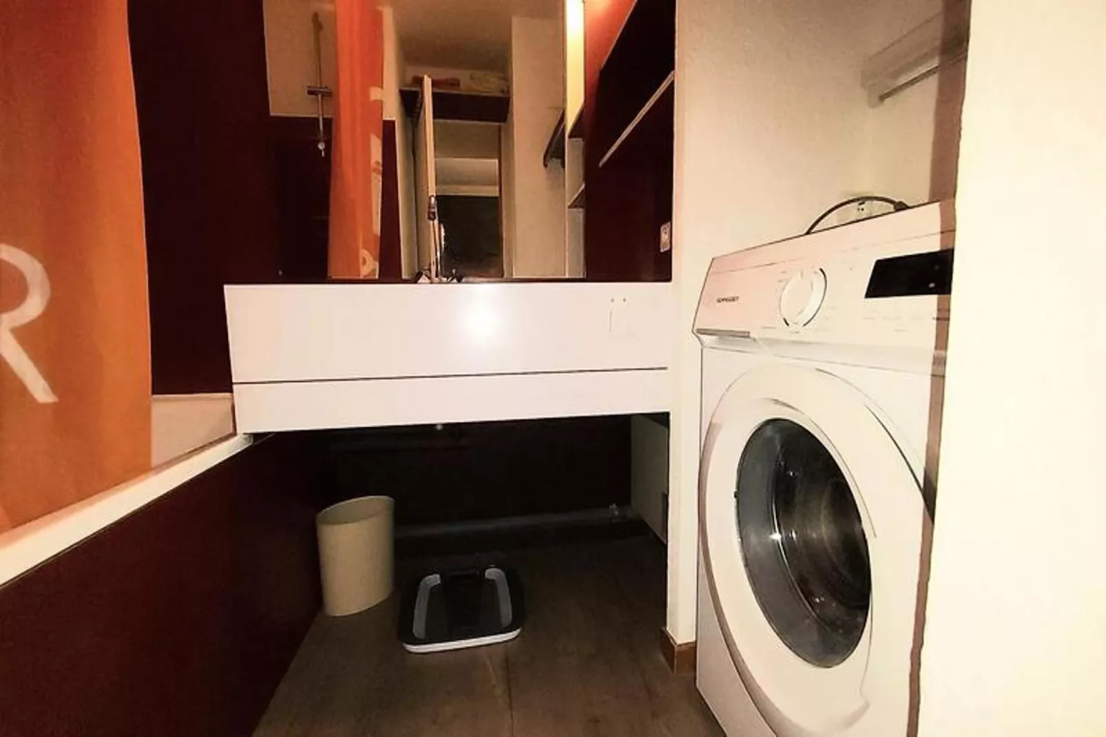 Résidence Lauziere Dessous G-Badezimmer