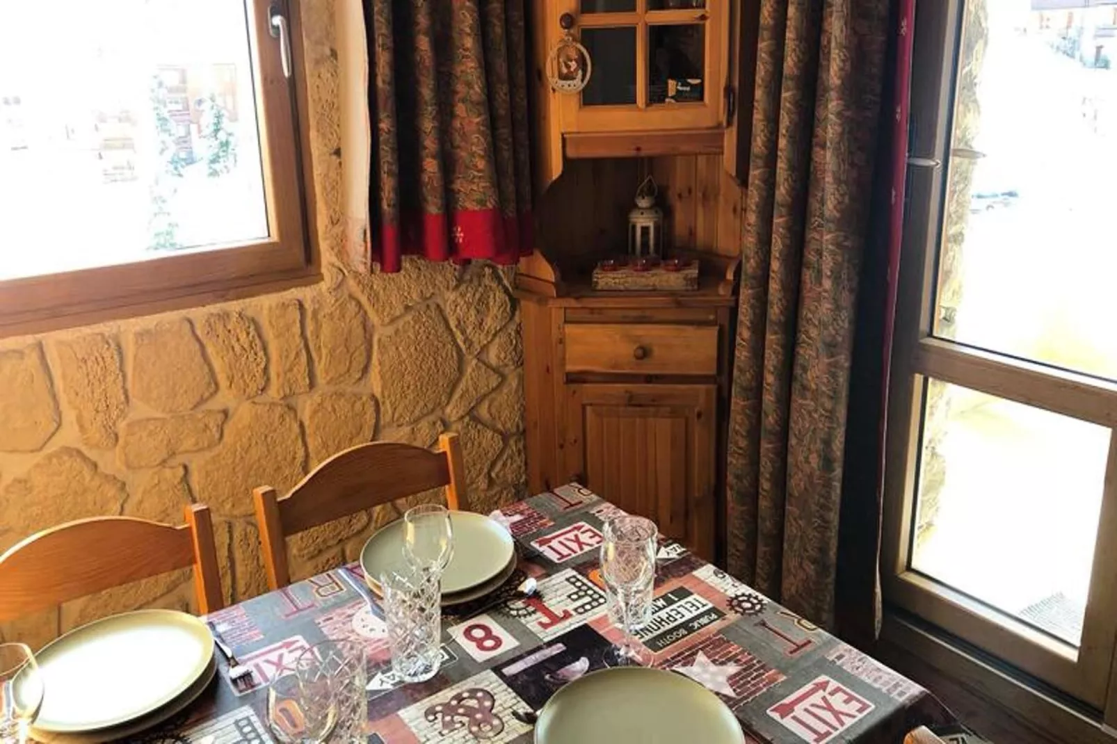 Résidence Clairiere-Dining room