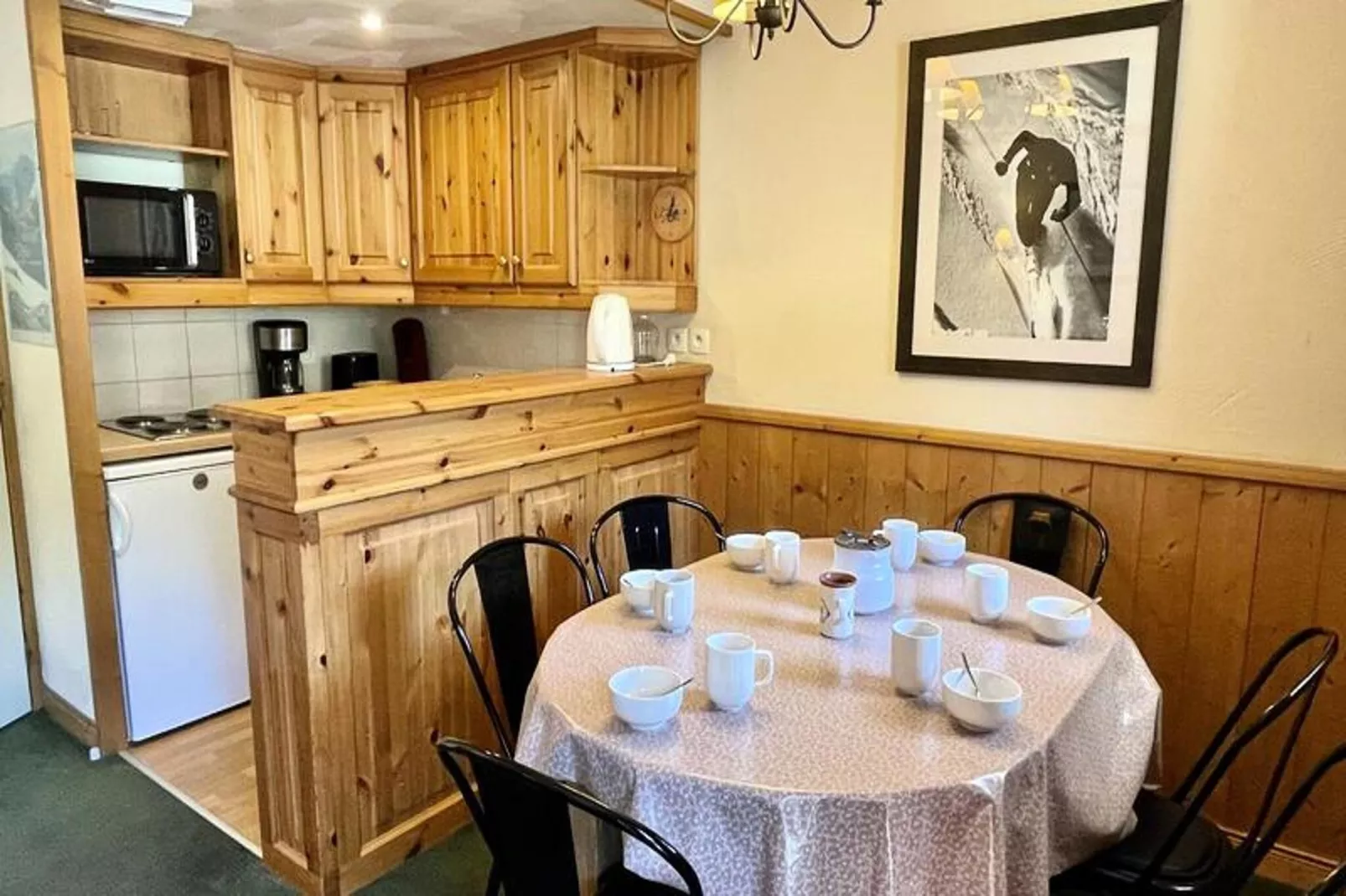 Résidence Valeriane-Salle à manger