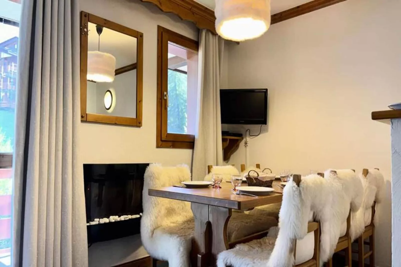 Résidence Athamante - Esszimmer